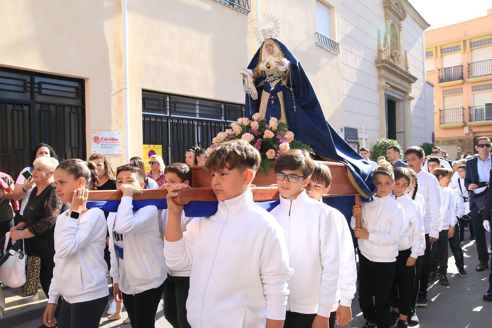La procesión infantil de La Estrella de Viator