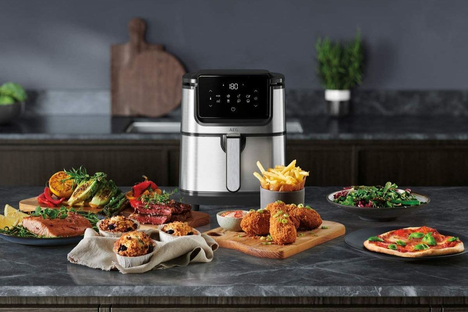 Cocina tus platos de siempre con menos grasa: ¡llévate esta freidora de aire con un 42% de descuento!