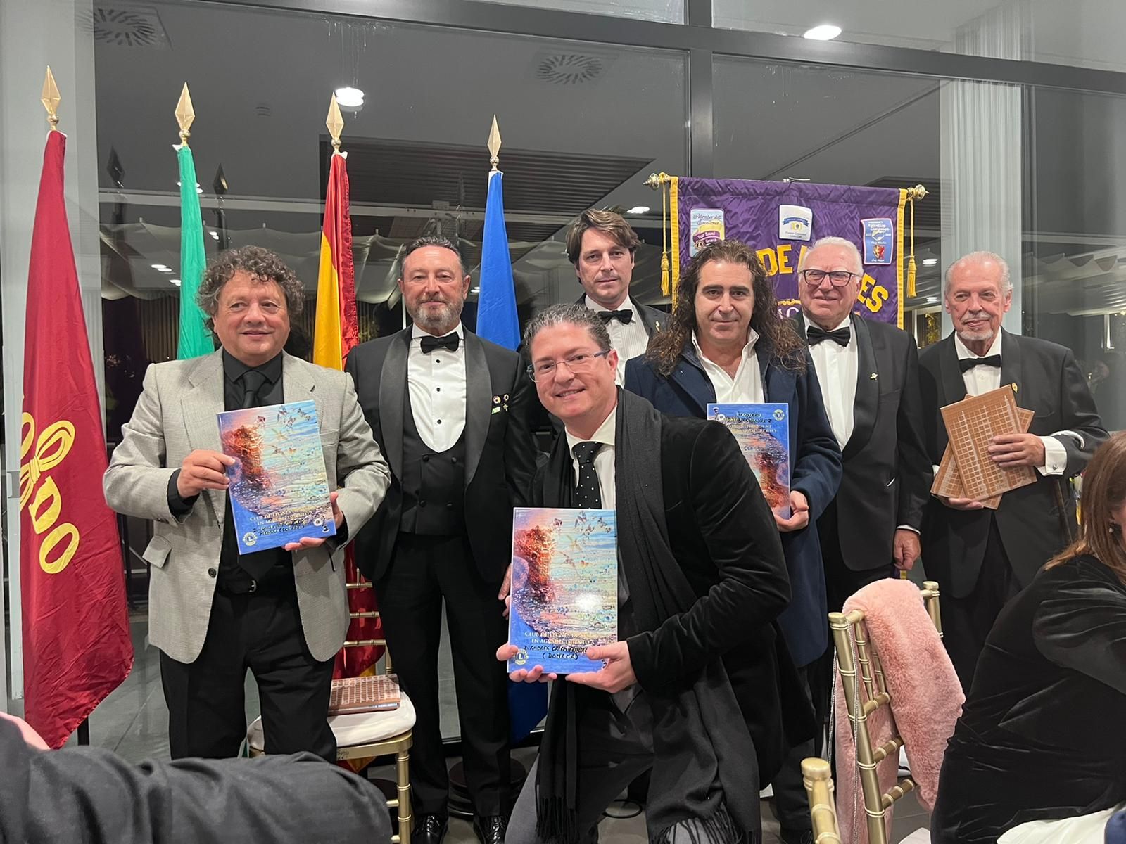 Cantores de Híspales en la gala del Club de Leones.