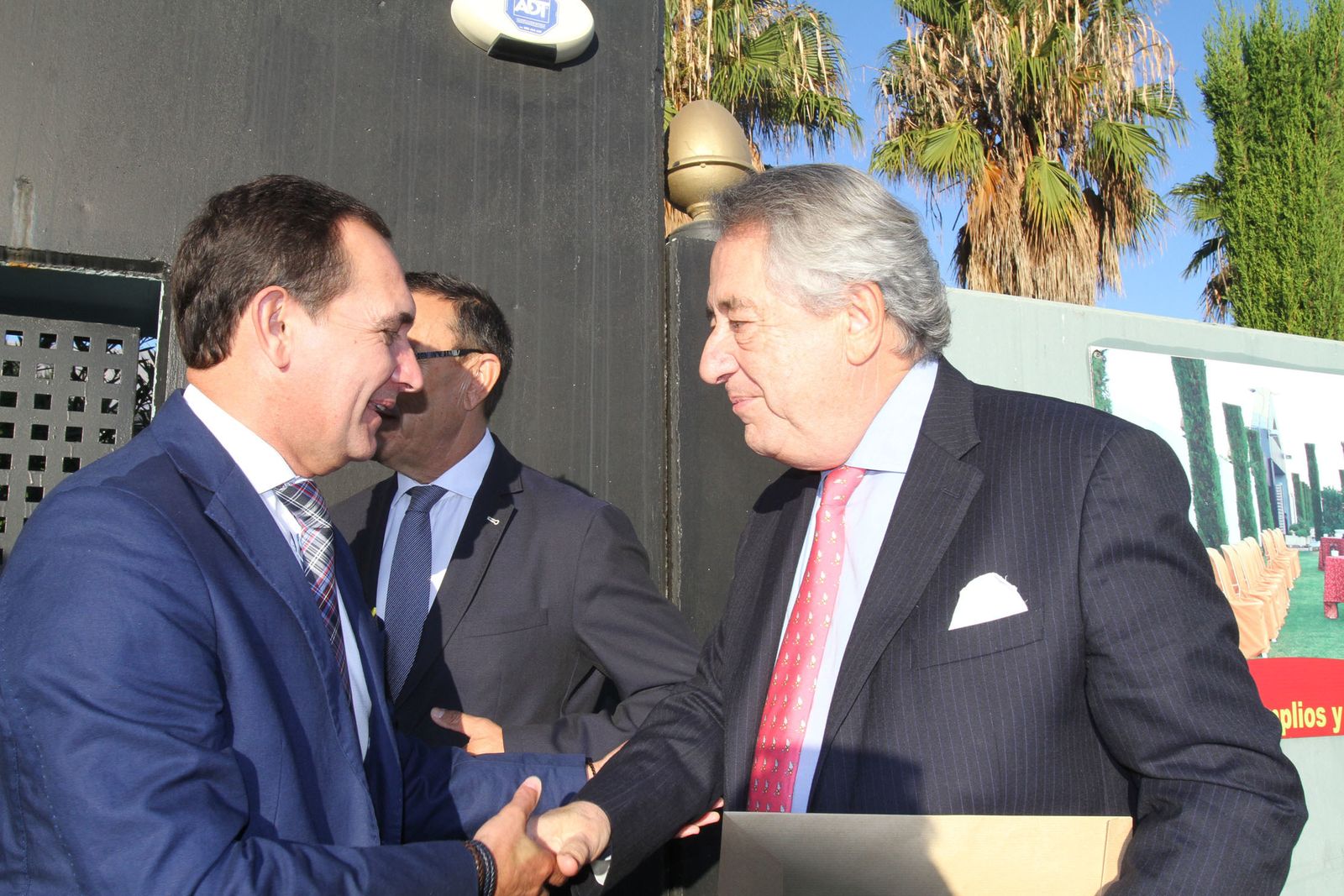 Imágenes del Desayuno Informativo del Grupo Joly con Javier Targhetta