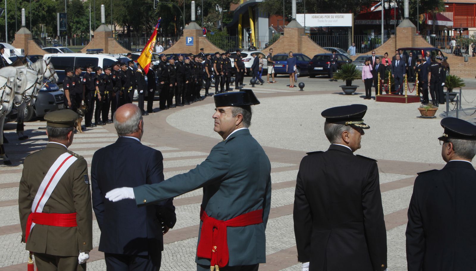 La celebración del Día de los Ángeles Custodios, en imágenes