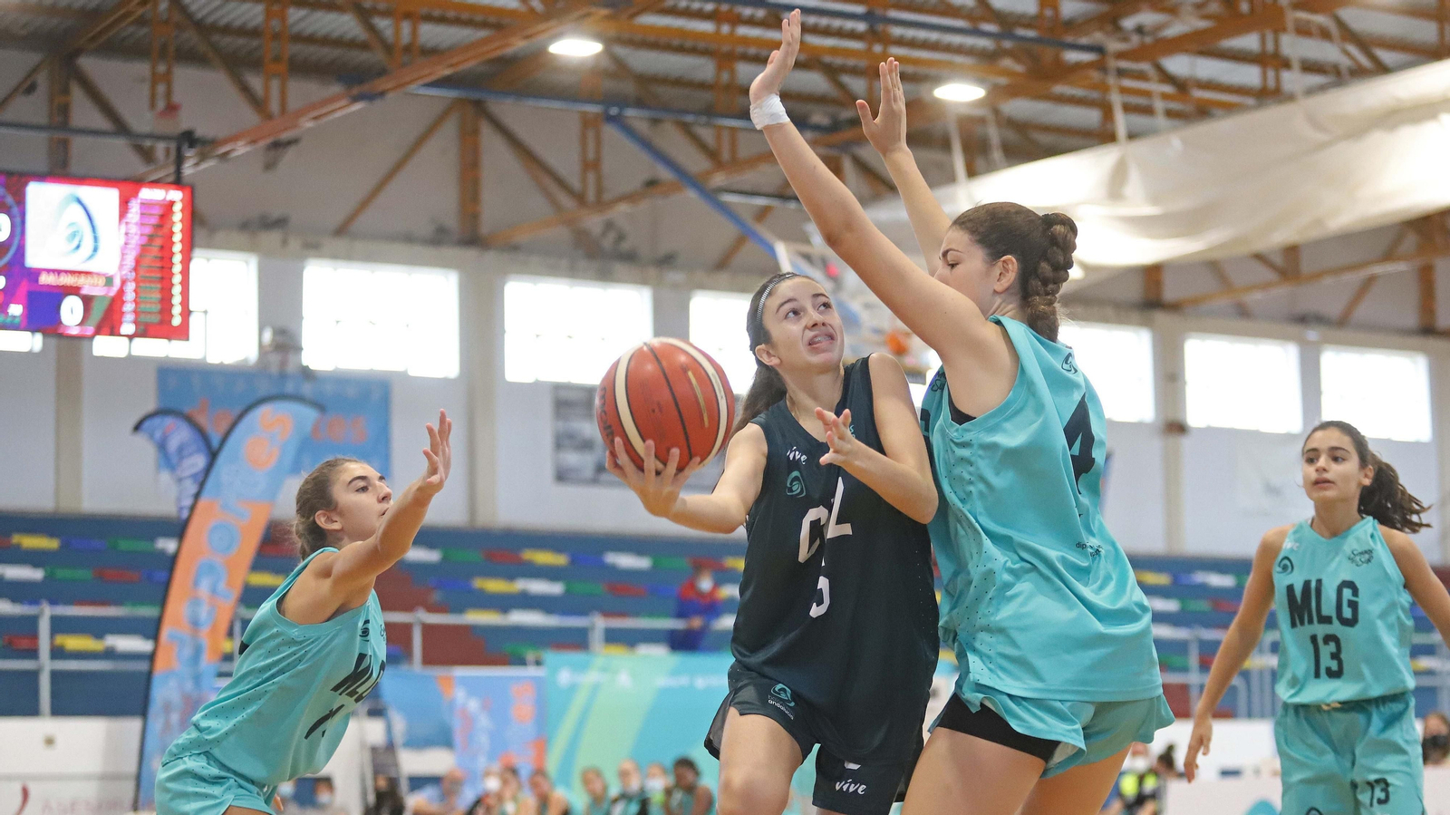 Fotos de la jornada final del Campeonato de Andalucía infantil en La Línea