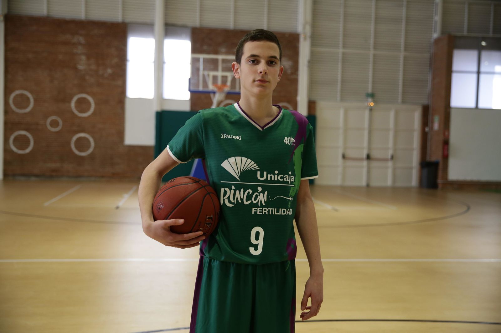 Rubén Domínguez posa durante su época en el Unicaja.