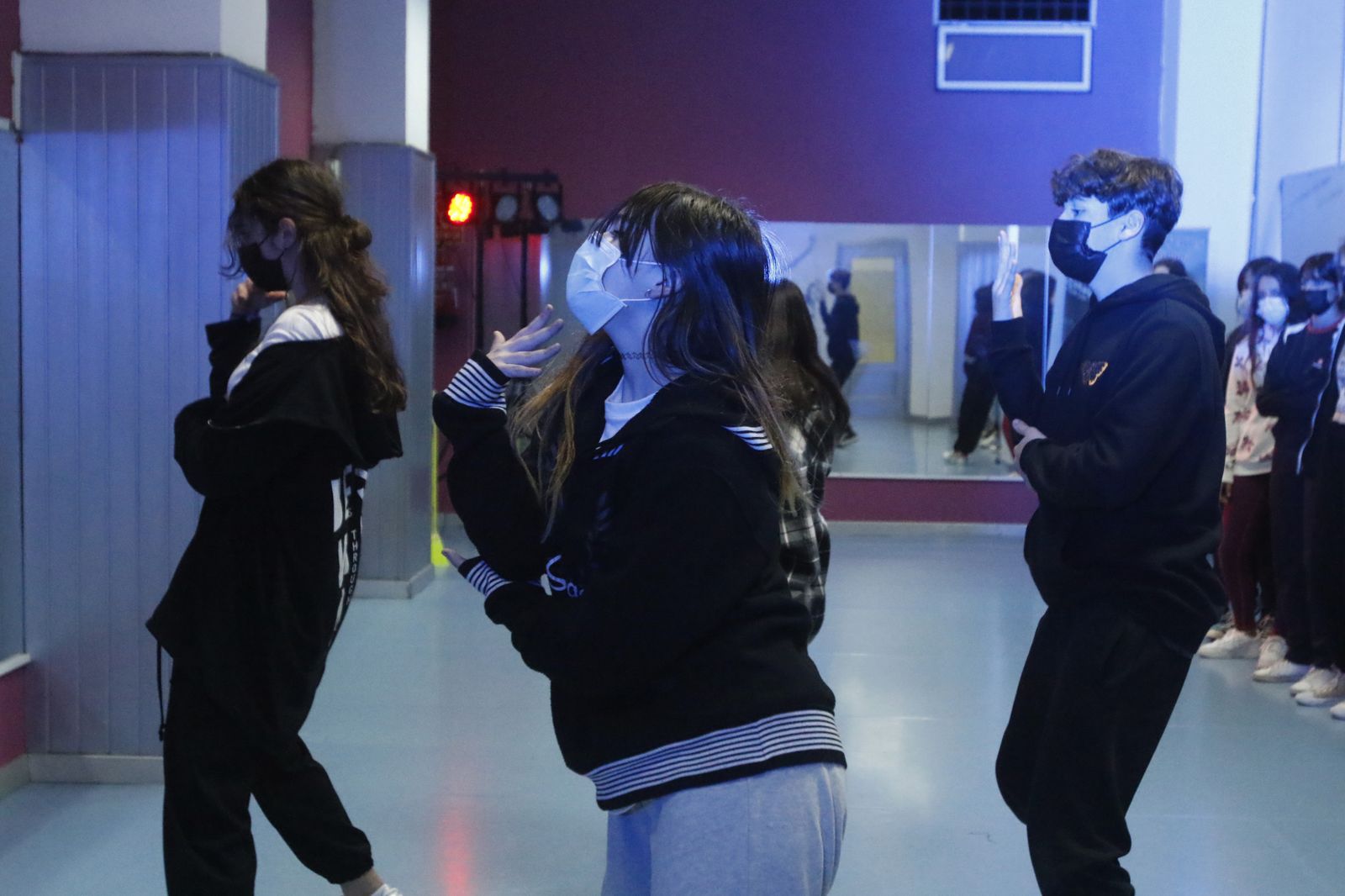 Las fotografías de una clase de K-pop en Córdoba, el baile coreano de moda