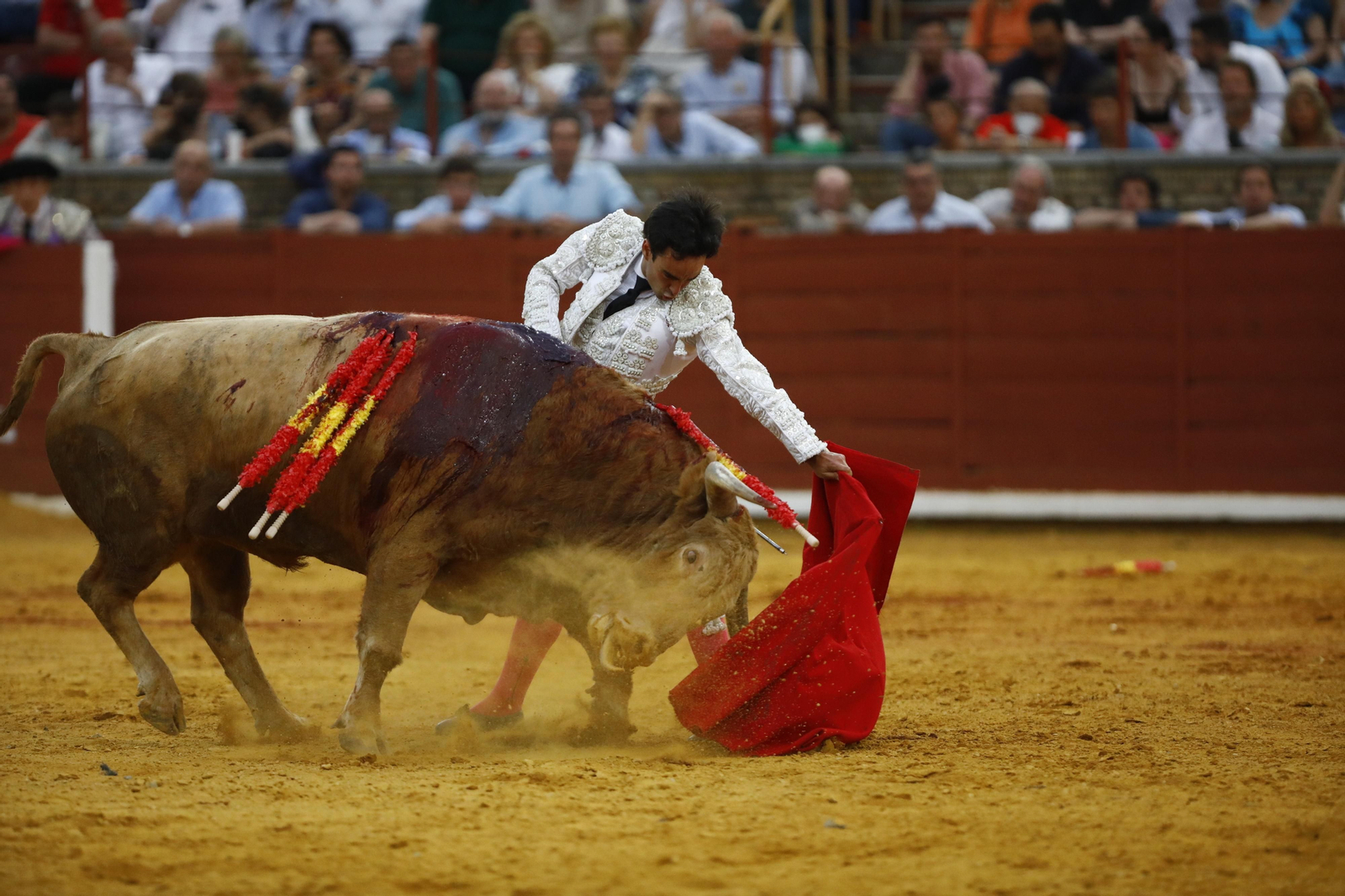 La corrida de Talavante, Roca Rey y Lagartijo, en Córdoba, en imágenes