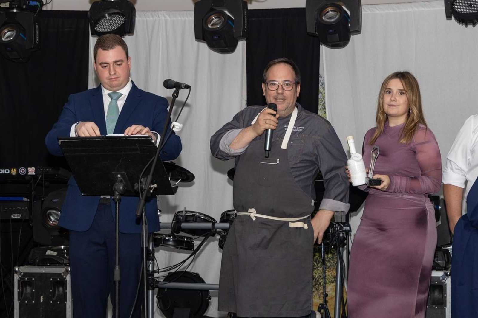 VII cena solidaria de la Asociación para la Lucha contra las Enfermedades de la Sangre (ALES), en imágenes