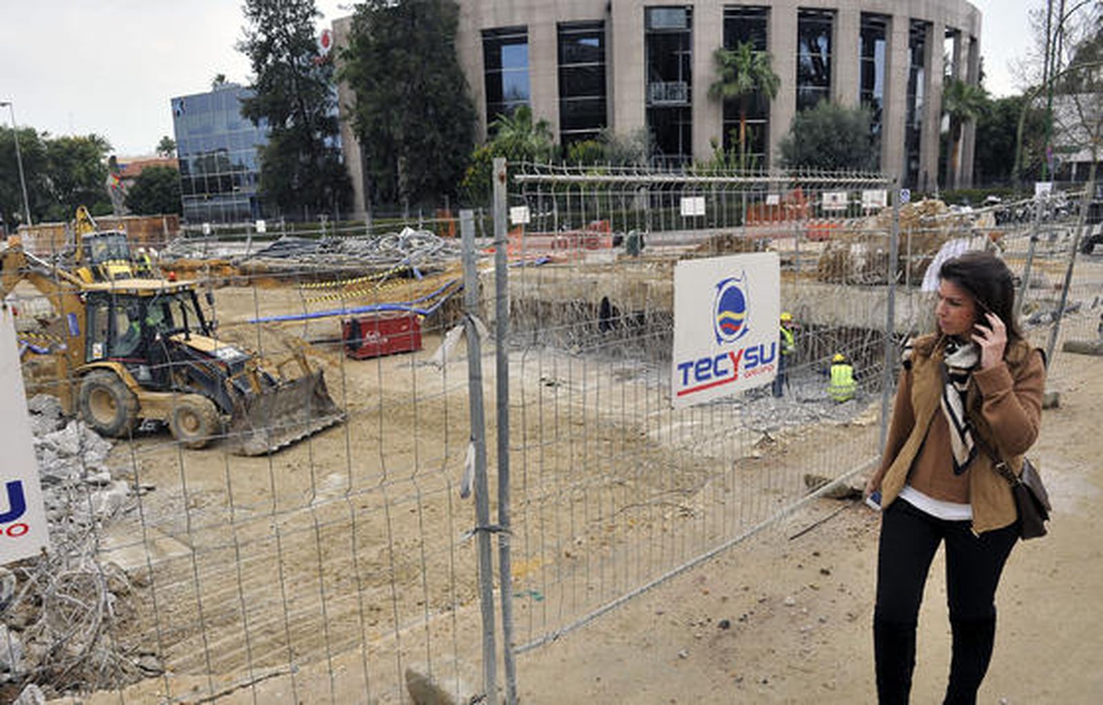 Estados de la obras para el paso soterrado entre La Palmera y Cardenal Bueno Monreal.

Foto: Juan Carlos Vázquez