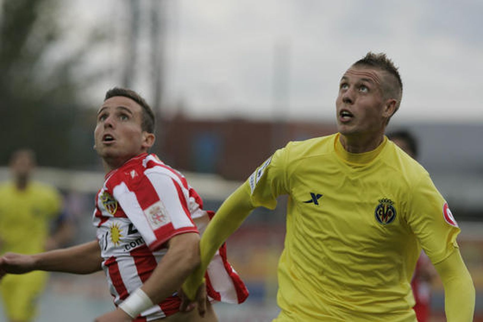 El Almería se deja remontar ante el Villarreal B (2-1). / LOF