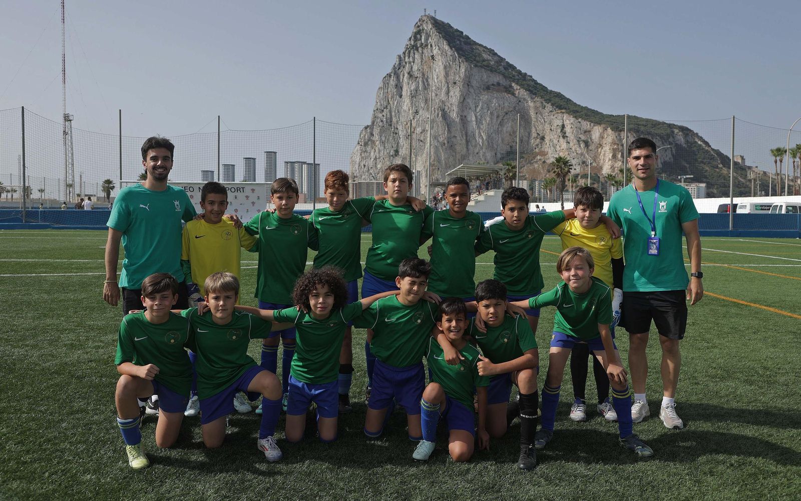 Fotos de la tercera edición del Torneo Internacional de Fútbol 7 'Julián Niza' en La Línea