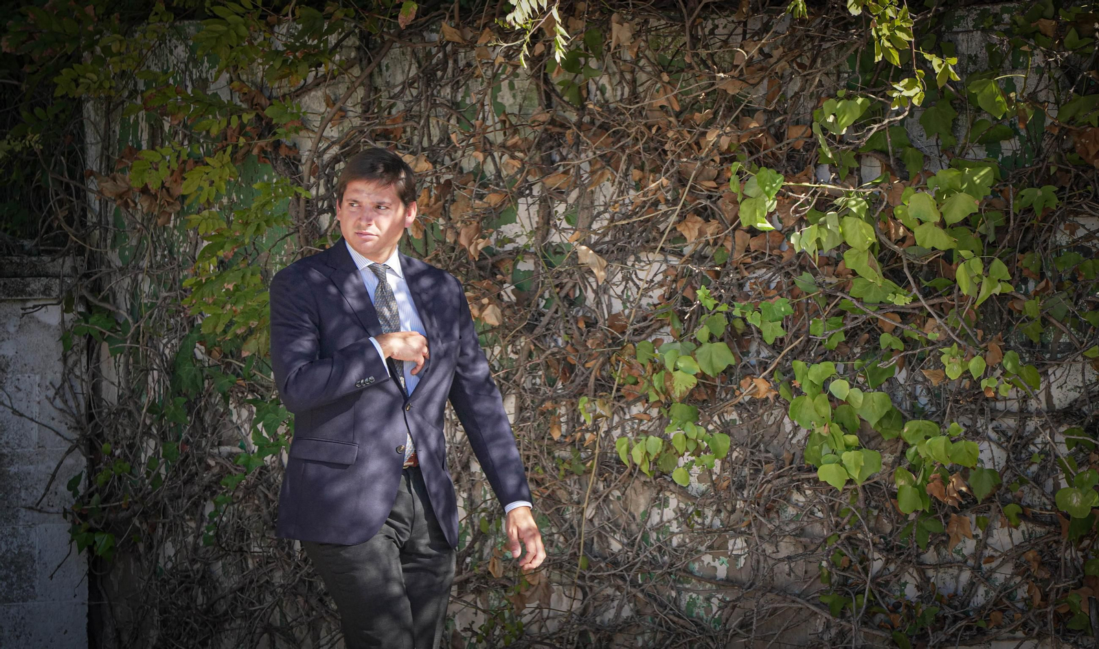 Familiares y amigos despiden a Álvaro Domecq en su casa de Jerez