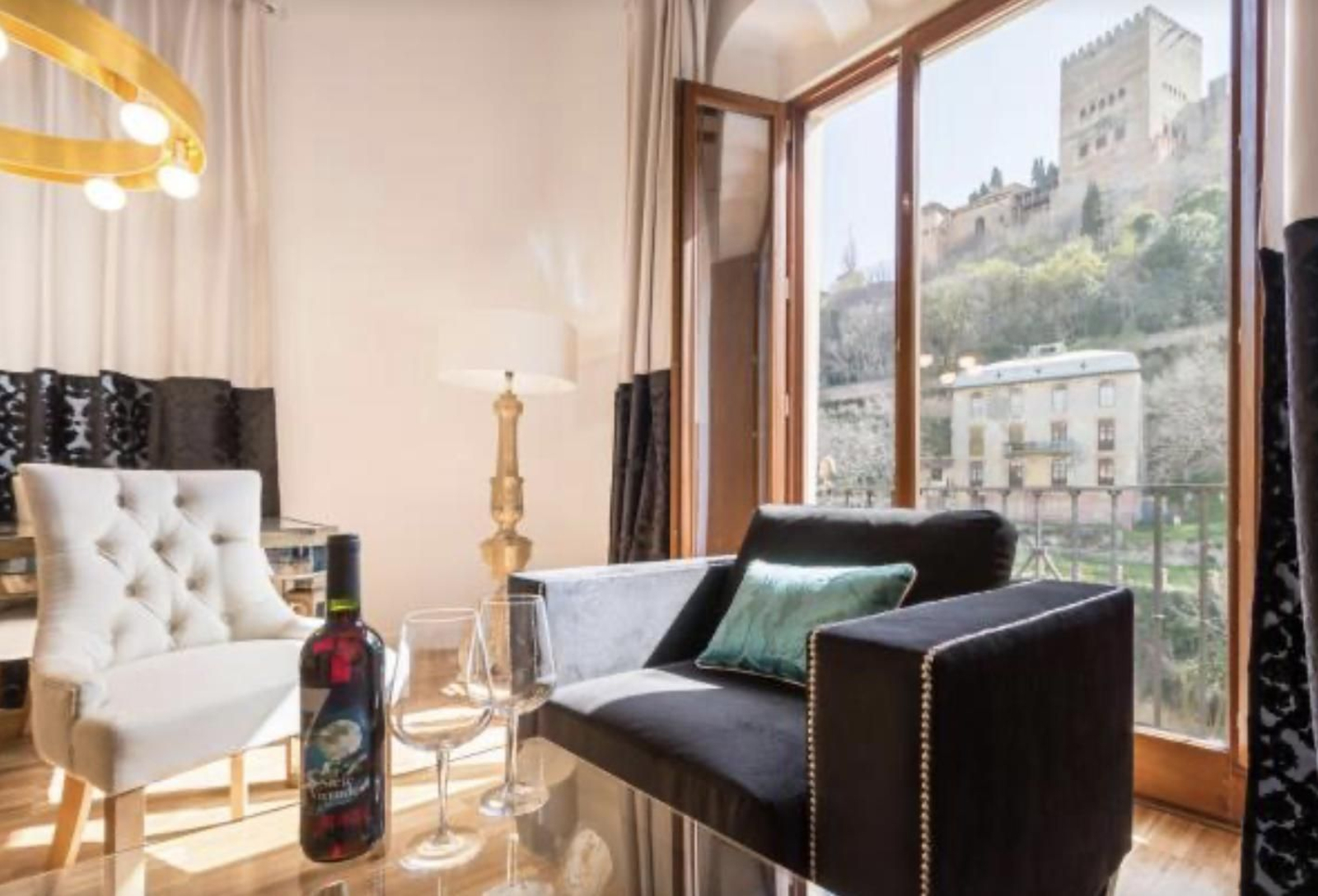 Bibo Suites Oro del Darro