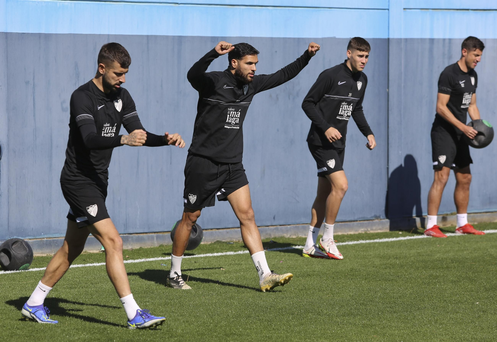 Roberto, su paso por el Málaga CF en fotos