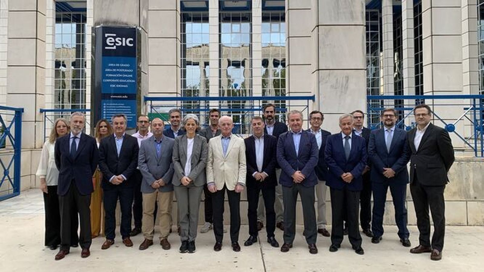 Jurado de los Premios Aster de Andalucía Occidental en su 40ª edición (2022).