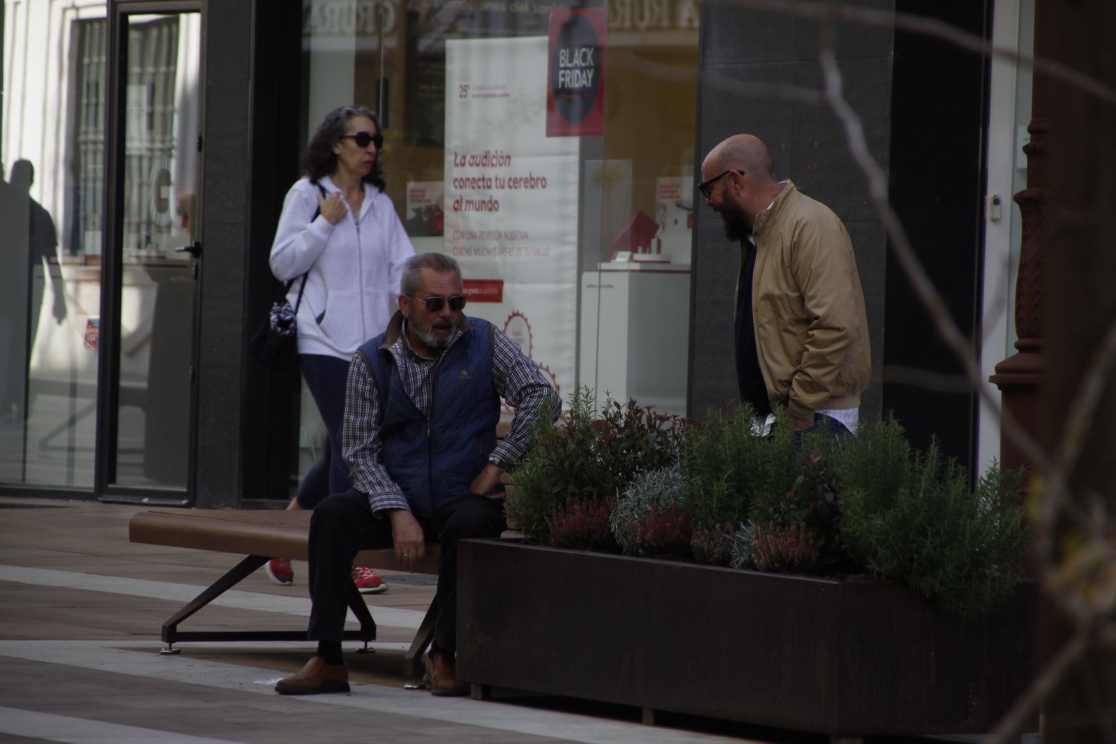 Imágenes del lunes 20 de noviembre en Huelva