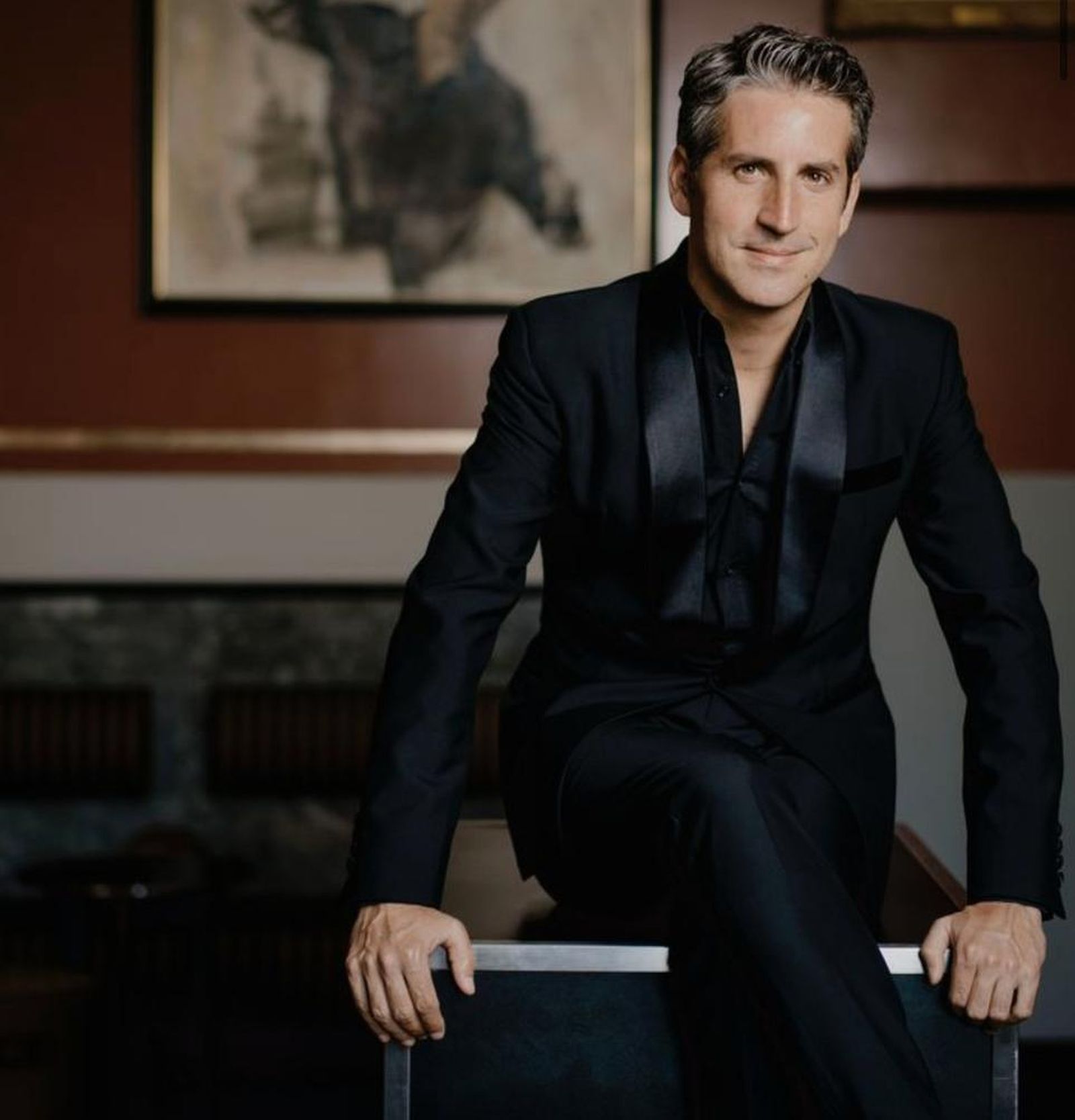 Debut del maestro Lucas Macías.