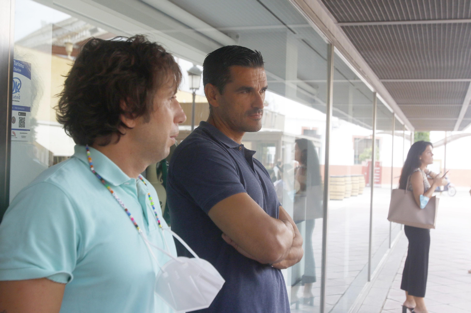 La presentación de Antonio Casas como jugador del Córdoba CF, en imágenes