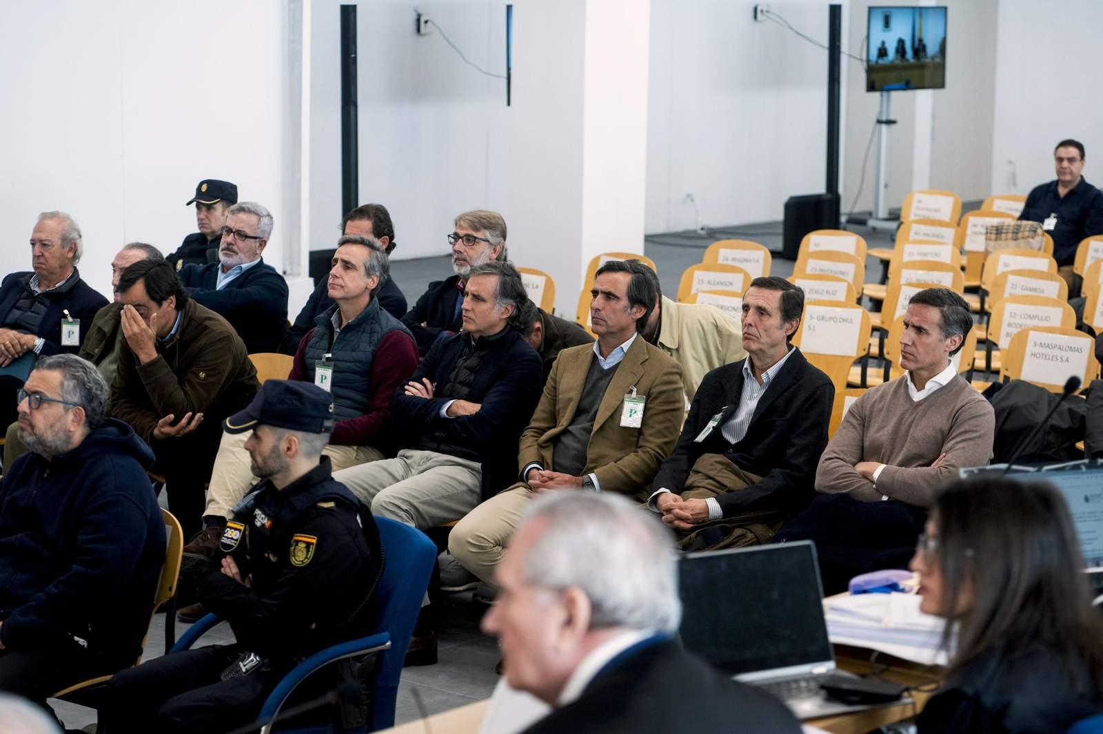 Los seis hijos de Ruiz-Mateos, en el banquillo de la Audiencia Nacional, a finales del pasado mayo Los seis hijos de Ruiz-Mateos, en el banquillo de la Audiencia Nacional, a finales del pasado mayo