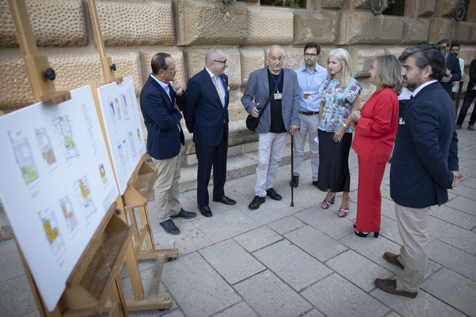 Presentacion de las Obras de las cubiertas de los palacios de la Alhambra