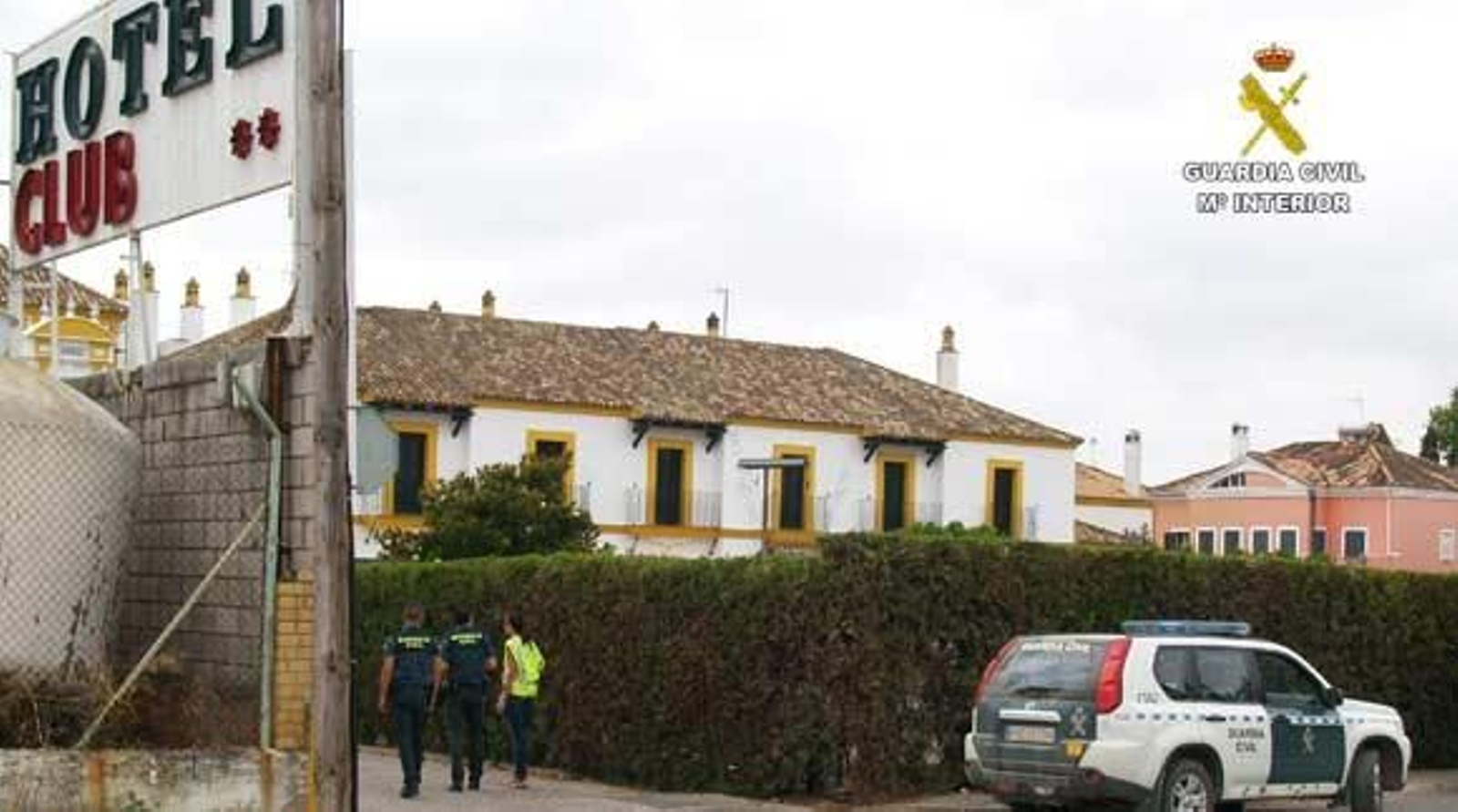 Detenidos cinco gerentes de clubes de alterne por explotar a 70 mujeres