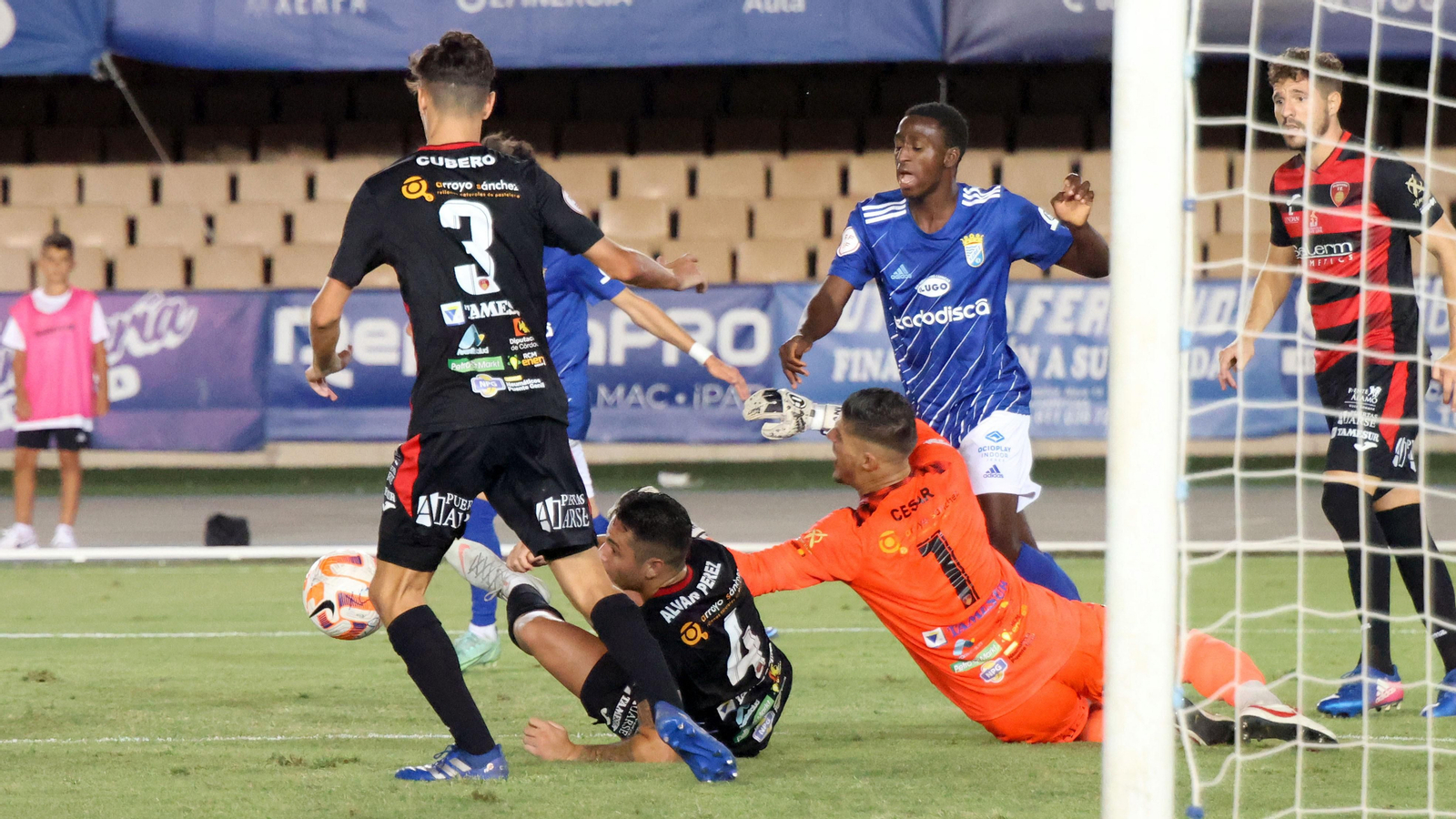 Partido entre Xerez CD - Salerm Puente Genil de la Copa RFAF en Chapín