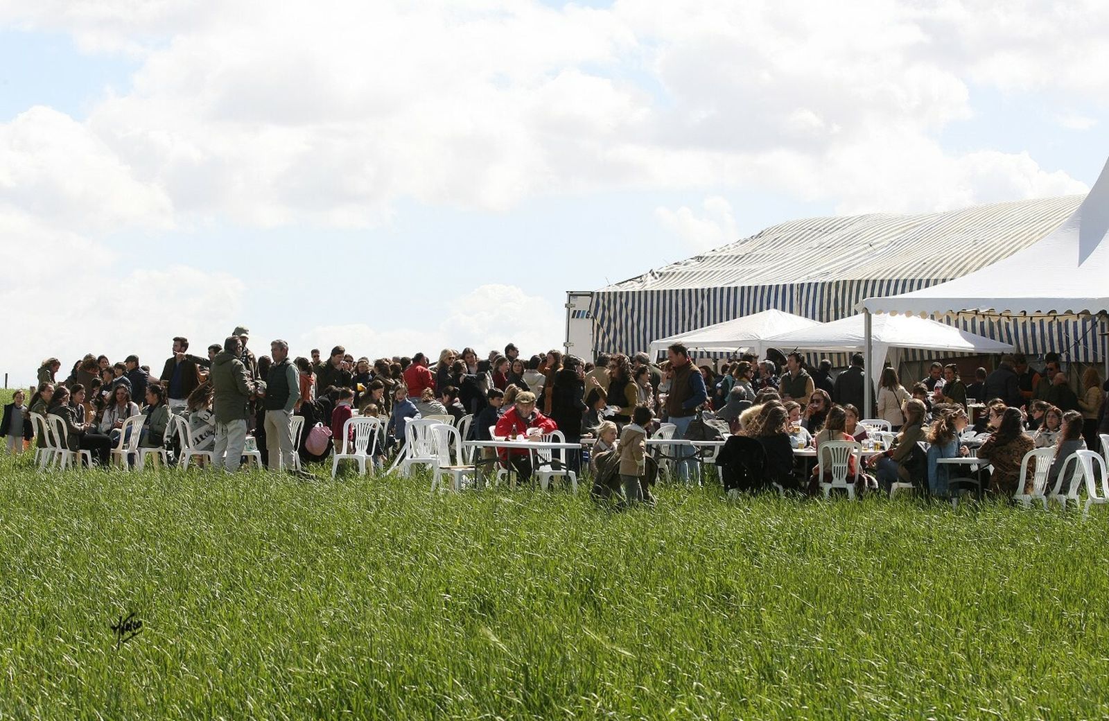 La actividad, que tiene carácter solidario, cuenta con ambigú y actividades para desarrollar en familia.