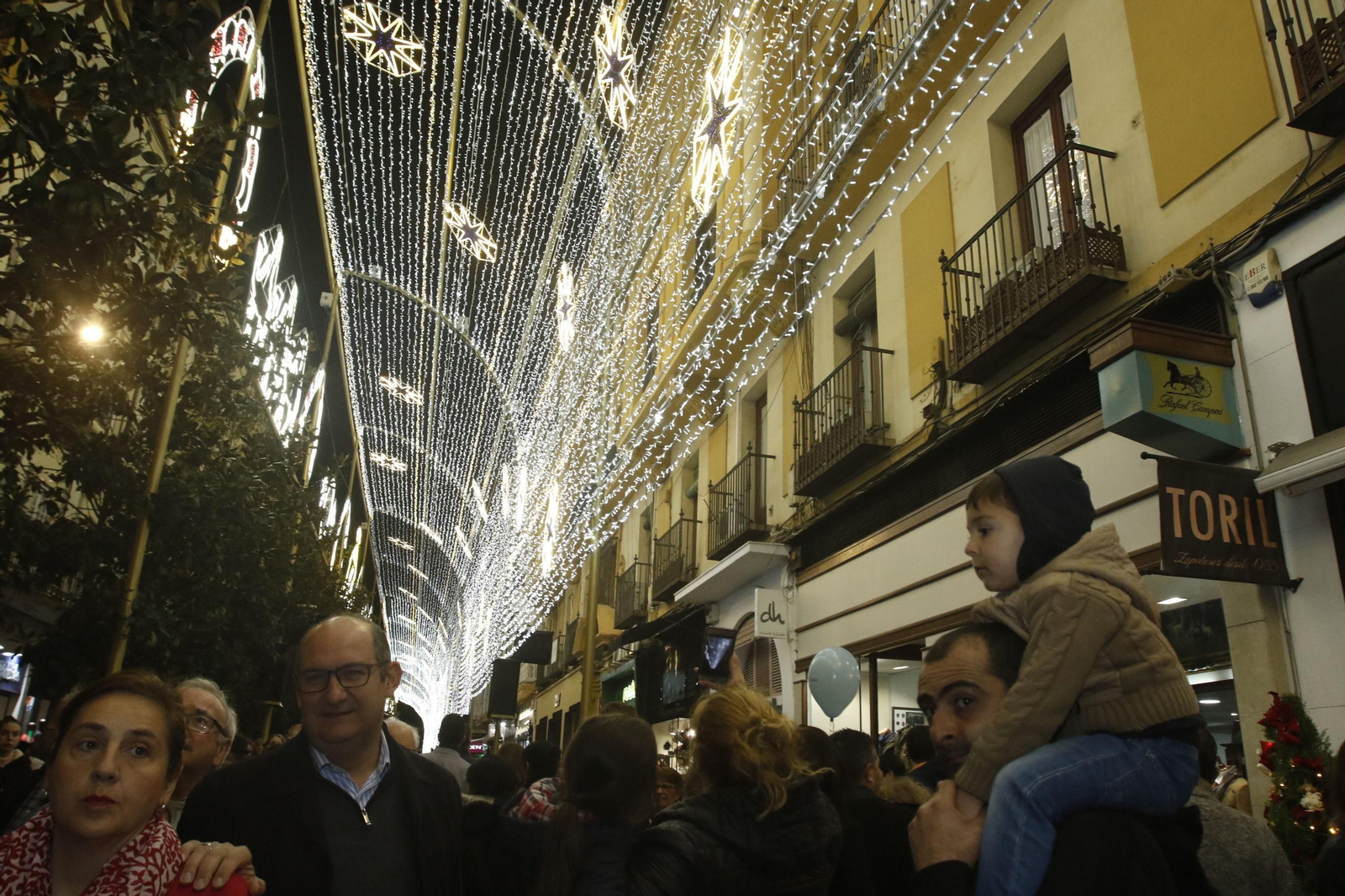 Alumbrado navideño de la calle Cruz Conde.