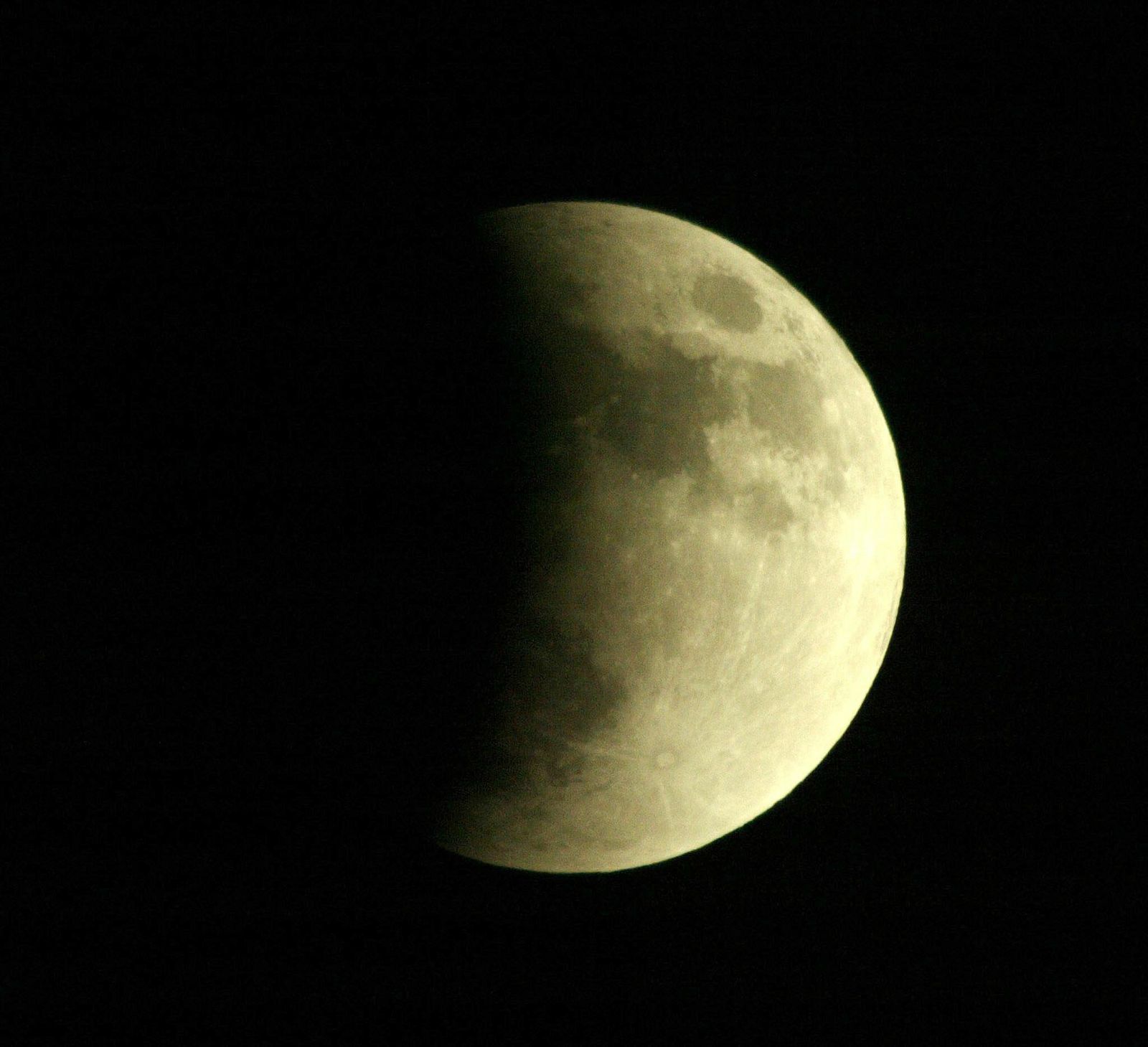 Así será el eclipse de Luna que podremos ver en Andalucía el 16 de julio