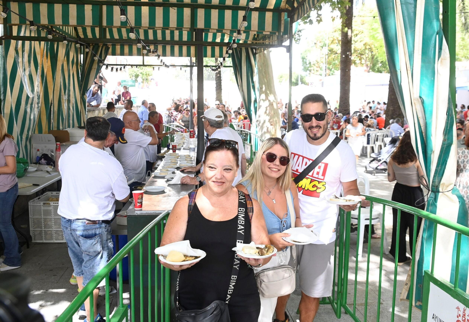 Las mejores fotos de la 'sardiná' de la Velá de la Fuensanta de Córdoba