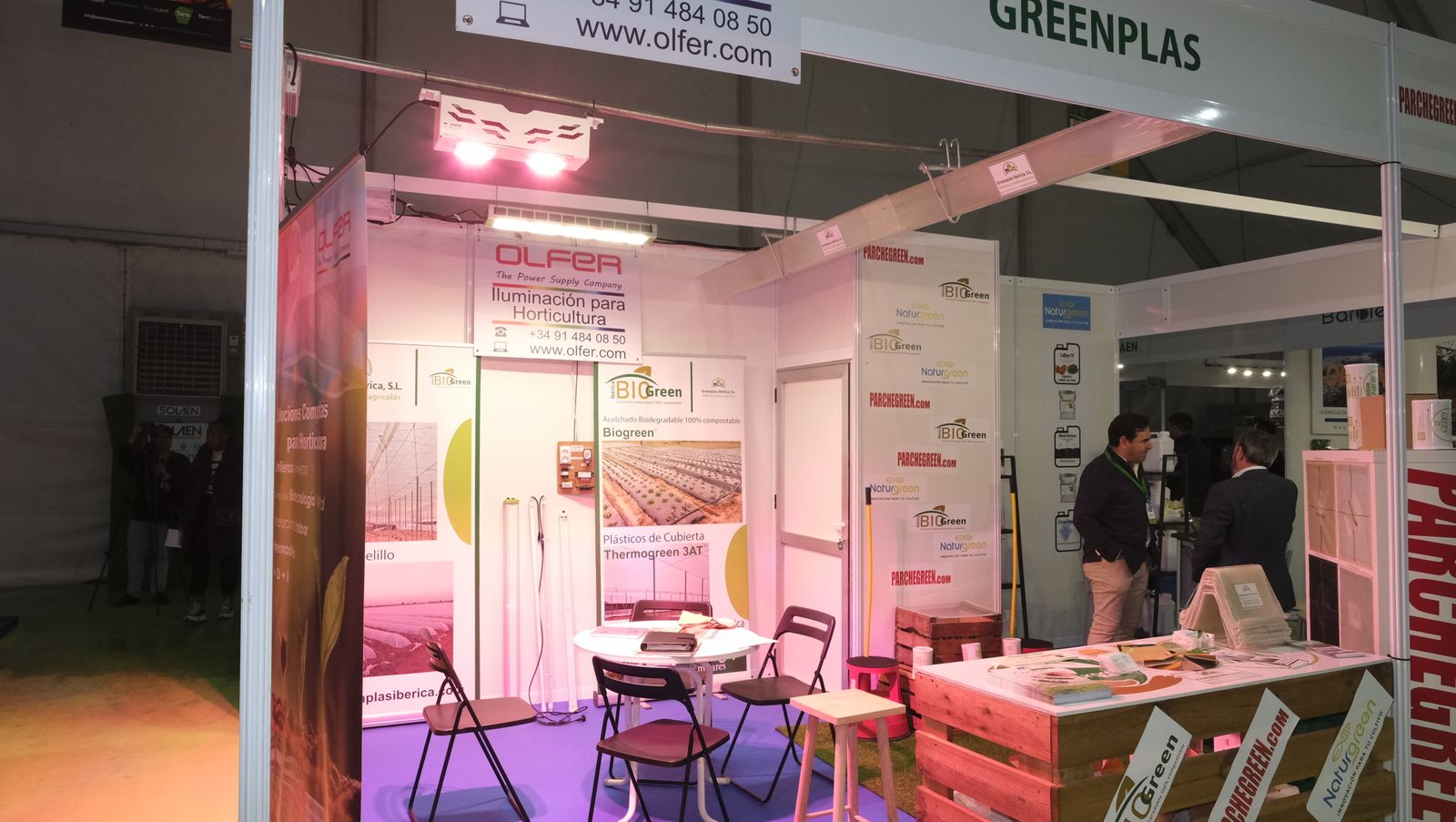 Imágenes del primer día de Expolevante Níjar.