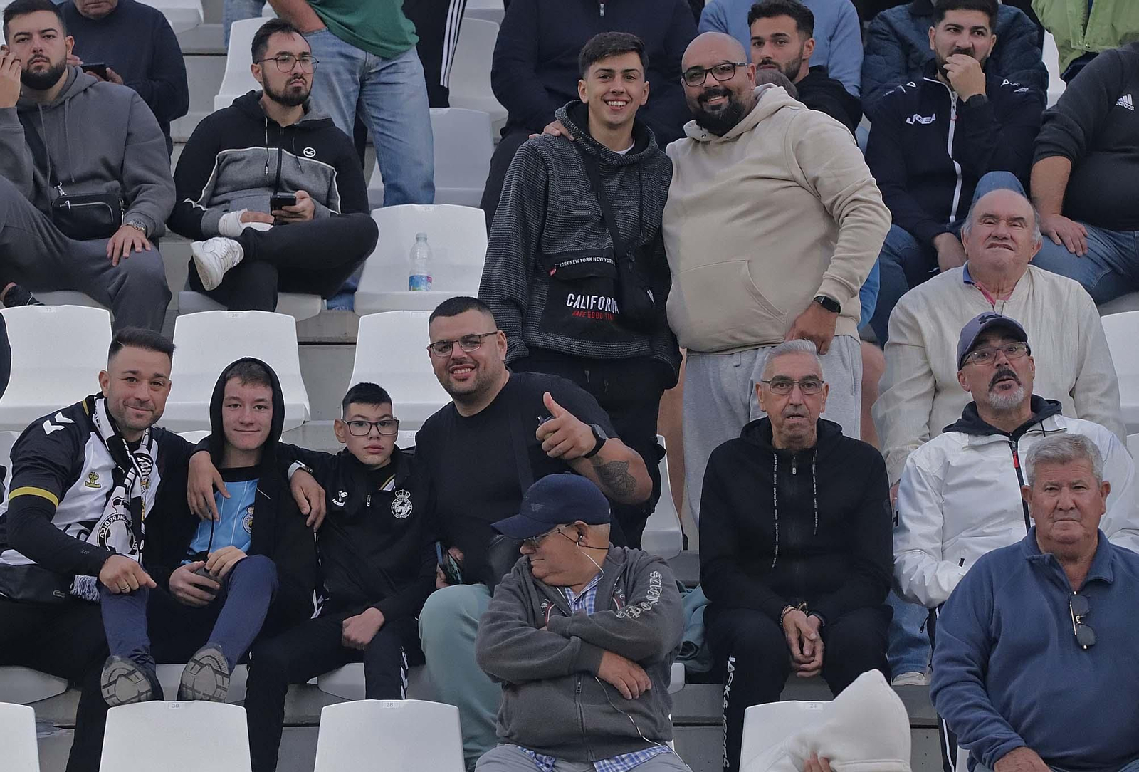 Búscate en el Ciudad de La Línea durante el Balona - Sevilla C