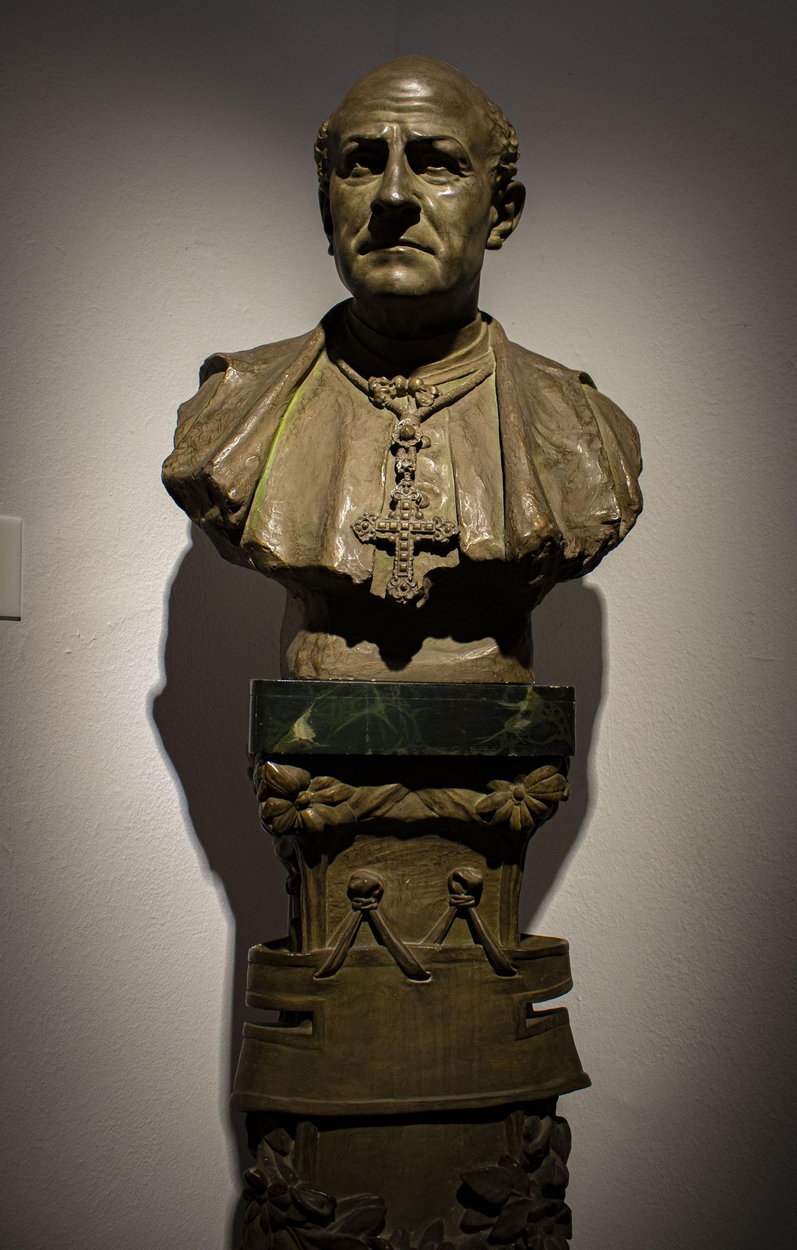 Las mejores imágenes del nuevo museo en la Basílica de la Virgen de las Angustias de Granada