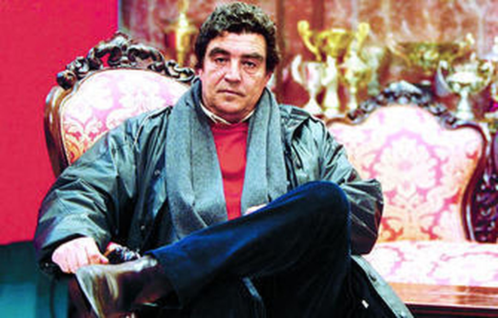 "Si un niño mete los dedos en el enchufe hay que darle un cachete"