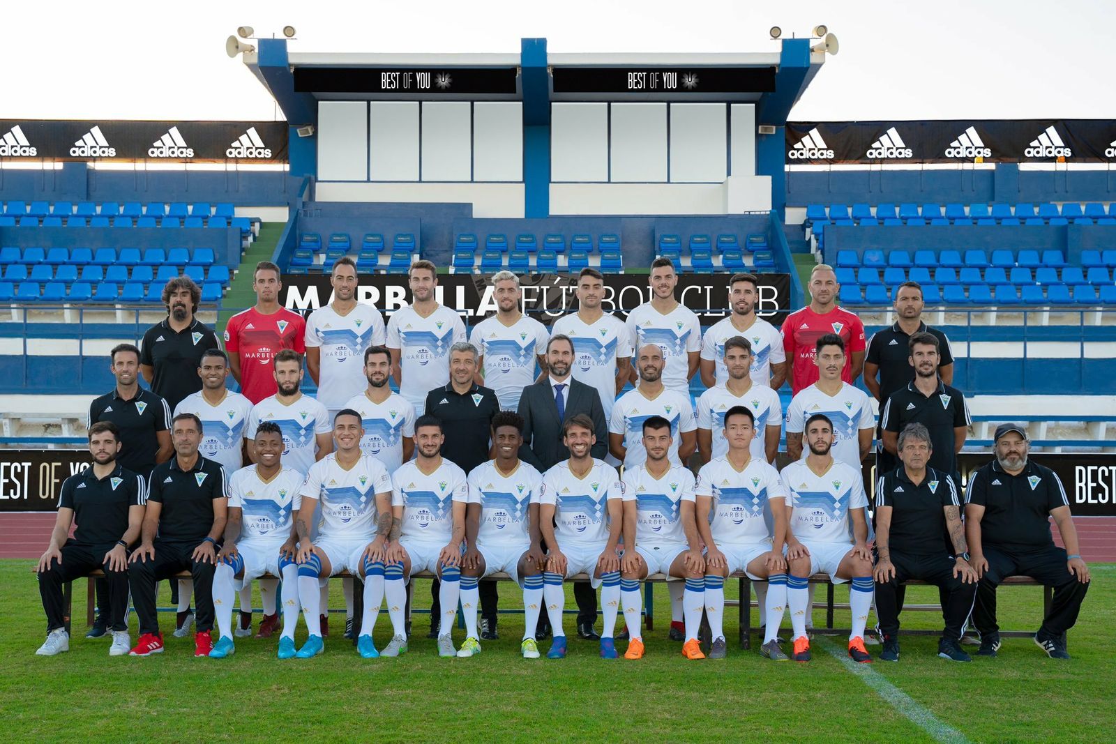Foto oficial del Marbella FC para la temporada 2019/20.
