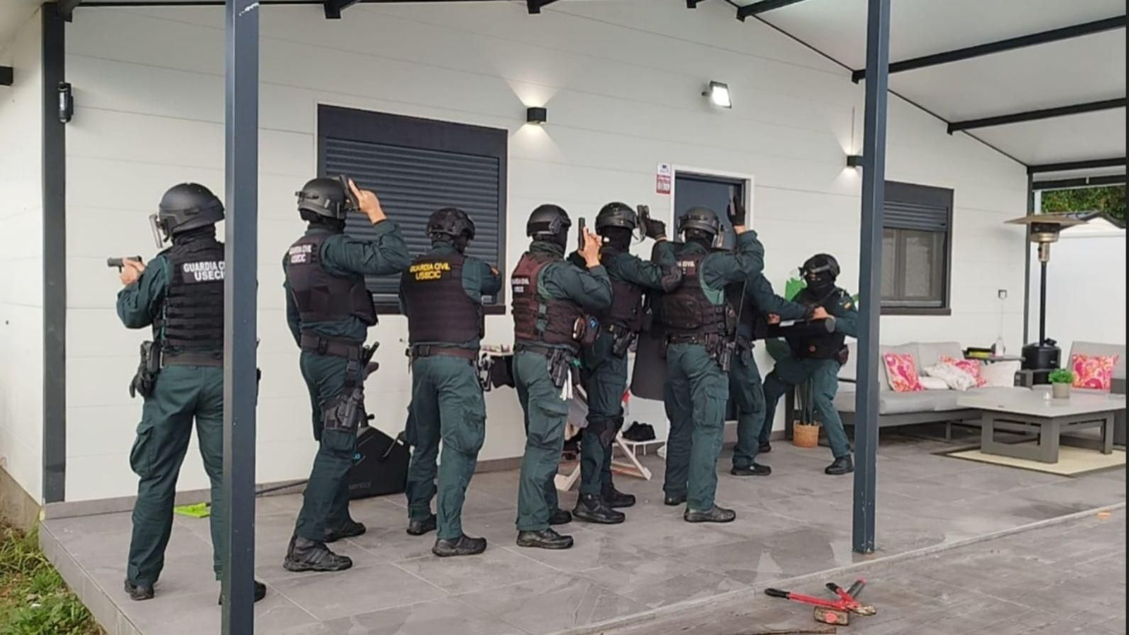 Uno de los registros de la Guardia Civil en el Campo de Gibraltar.