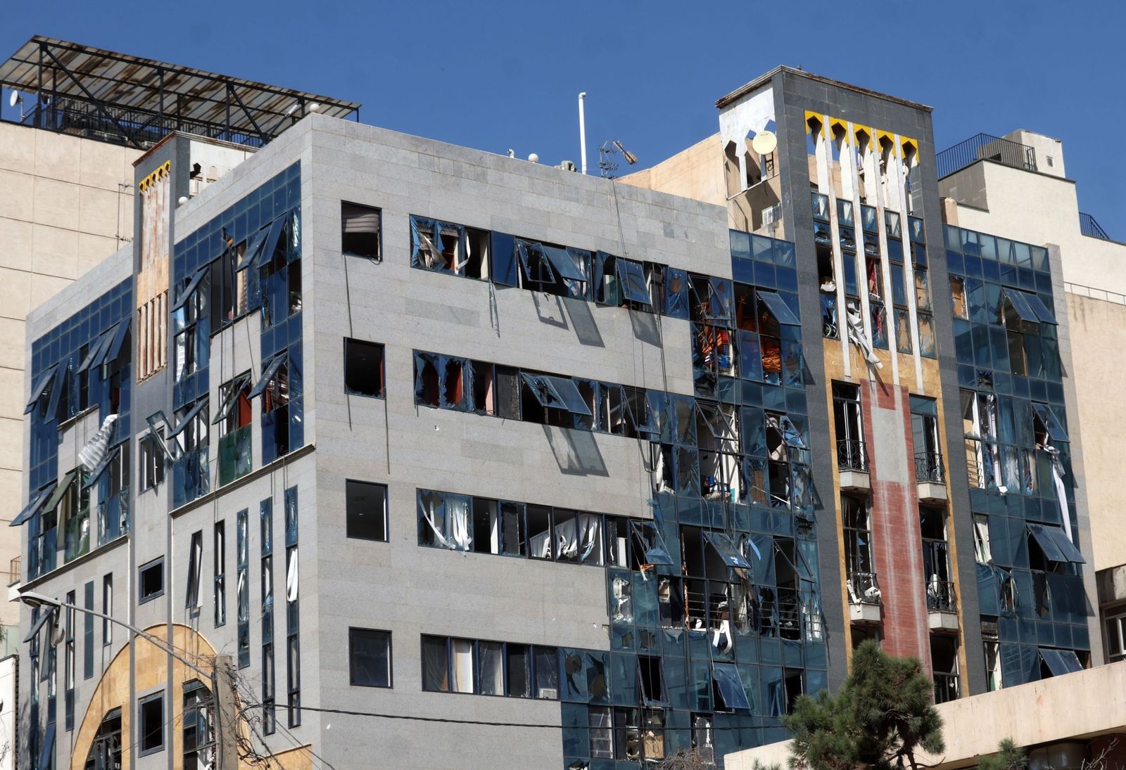 Los ataques en la Guerra de Oriente Medio: fuego y destrucción en otro día más de conflicto