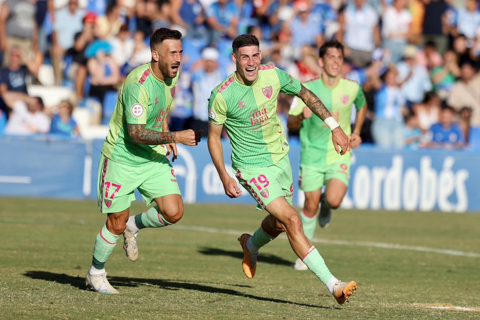 El Linares - Málaga CF, en fotos