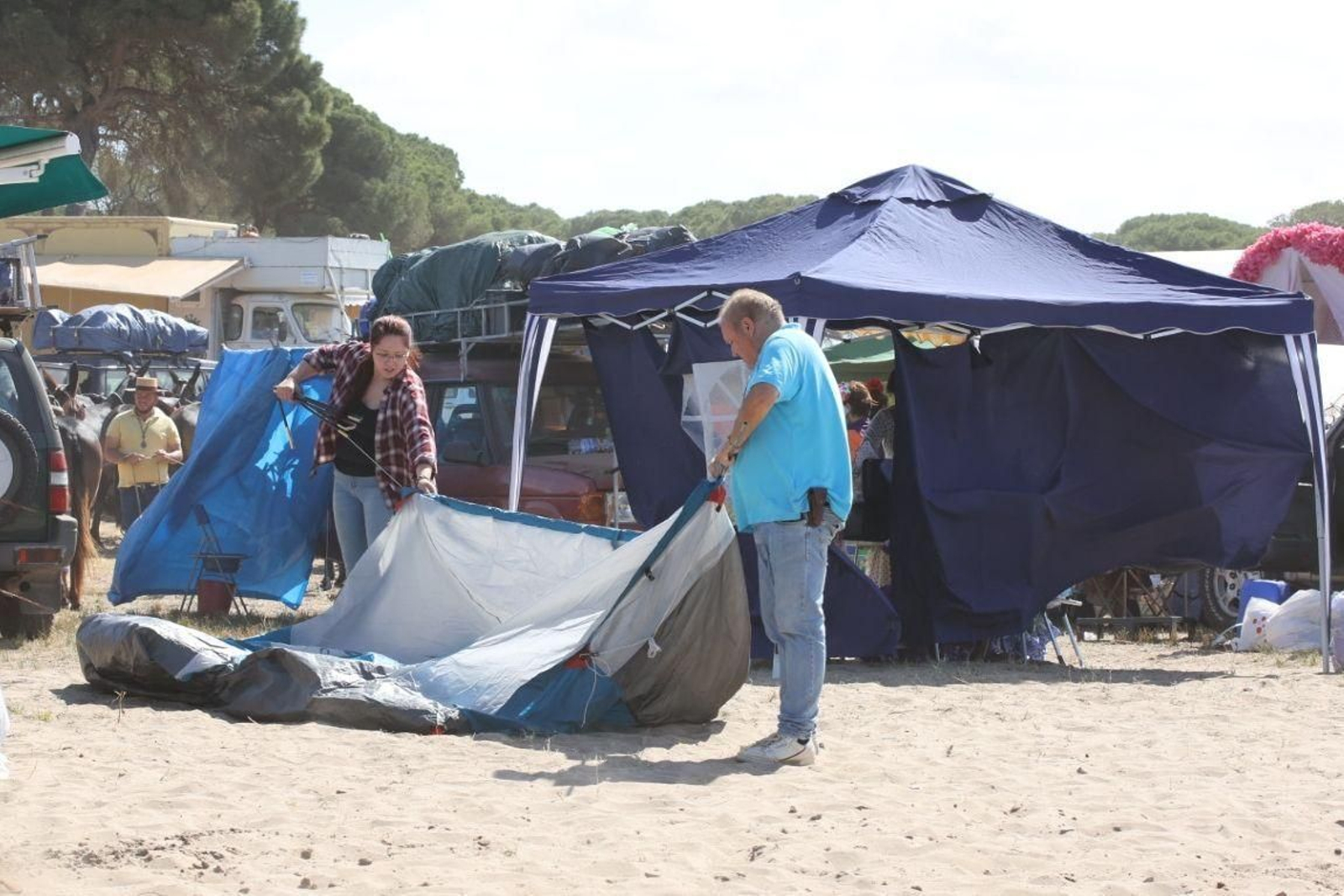 Imágenes de la Hermandad del Rocío de Jerez el jueves por el Coto