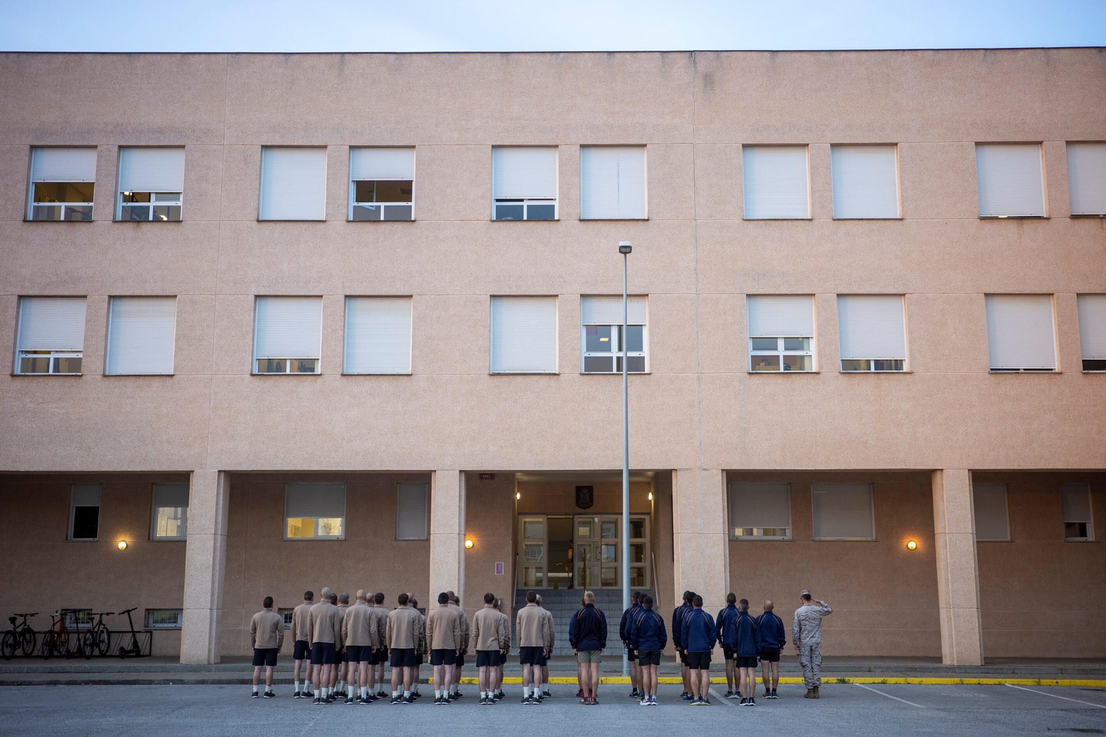 Así se instruyen los soldados ucranianos con la Infantería de Marina en Cádiz, en imágenes
