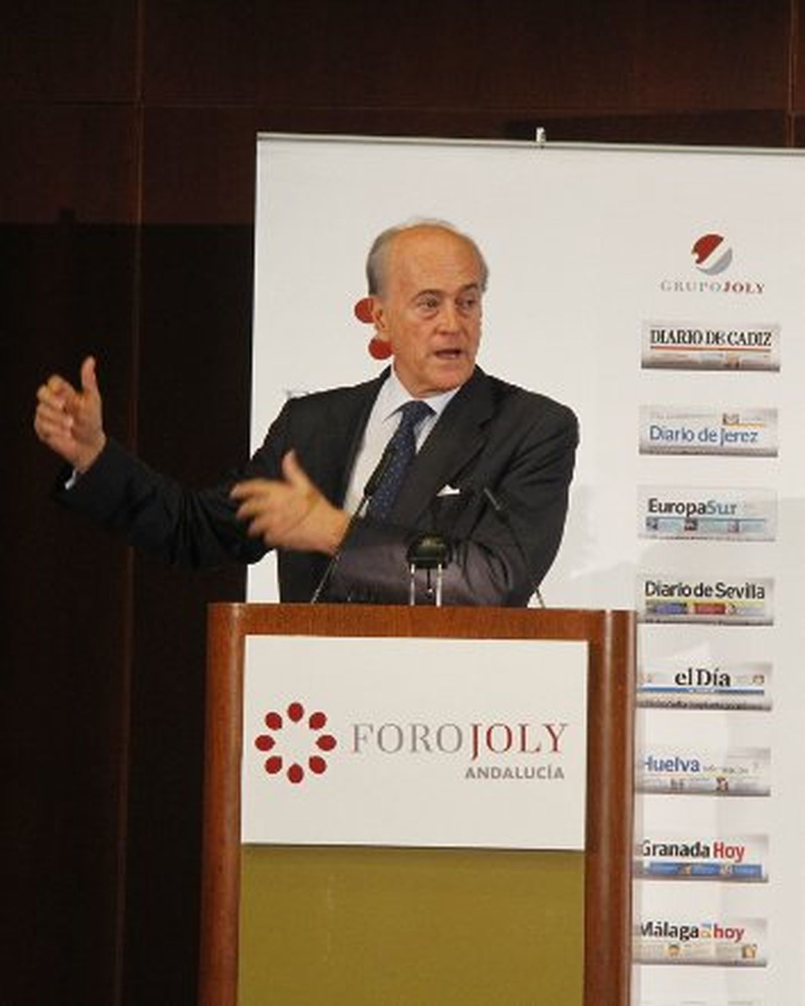 "Soy optimista. España saldrá de la crisis más fuerte y mejor preparada"