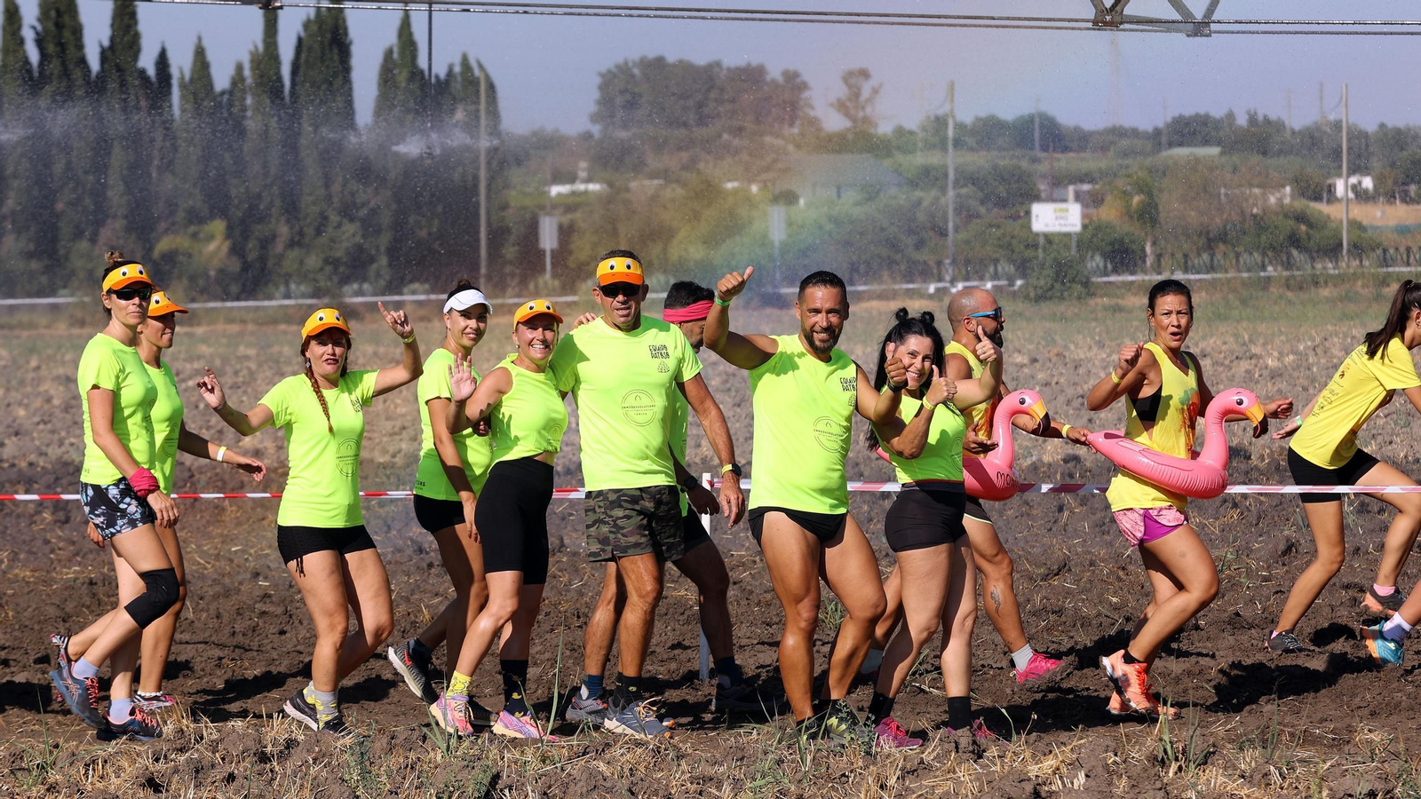 Búscate en la VII Carrera del Barro en La Barca