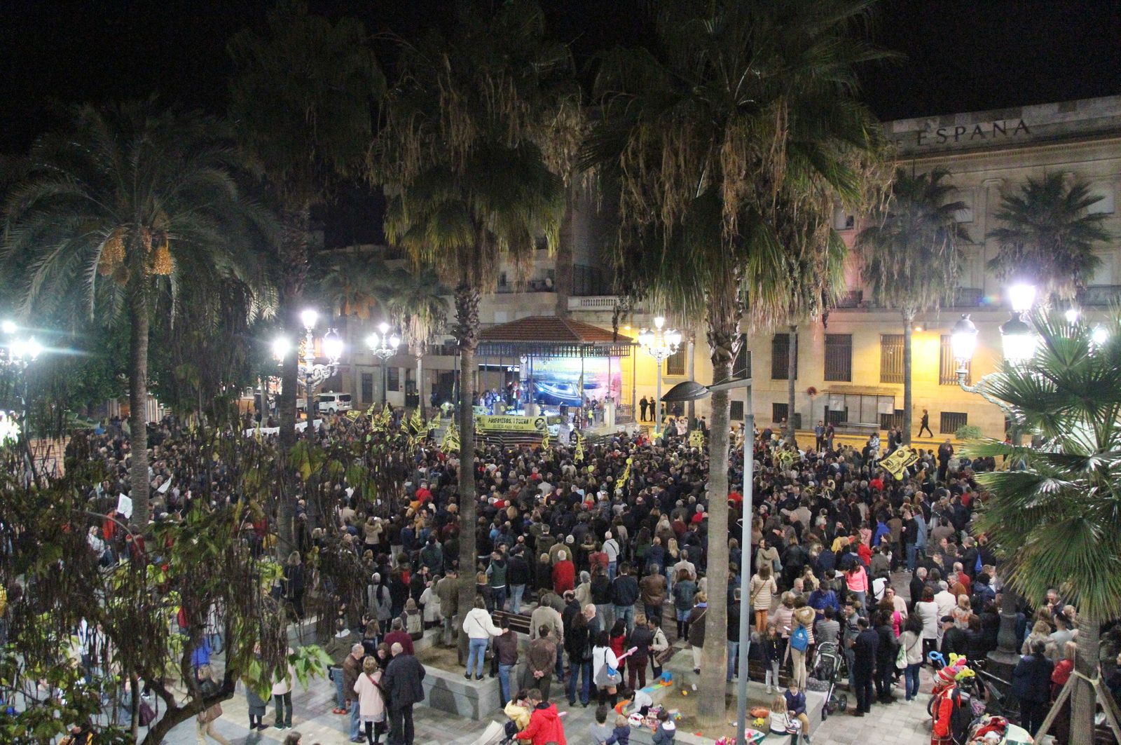 Imágenes de la manifestación contra los Fosfoyesos