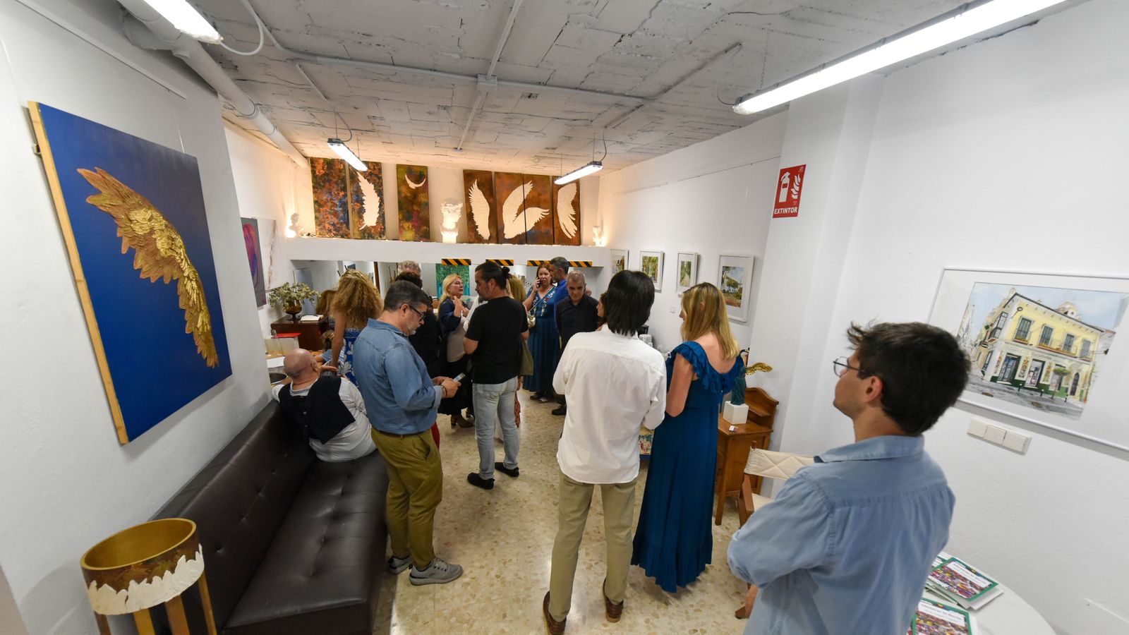 Fotos de la presentación del libro 'Mientras la lluvia' de Jóse Ángel Cadelo