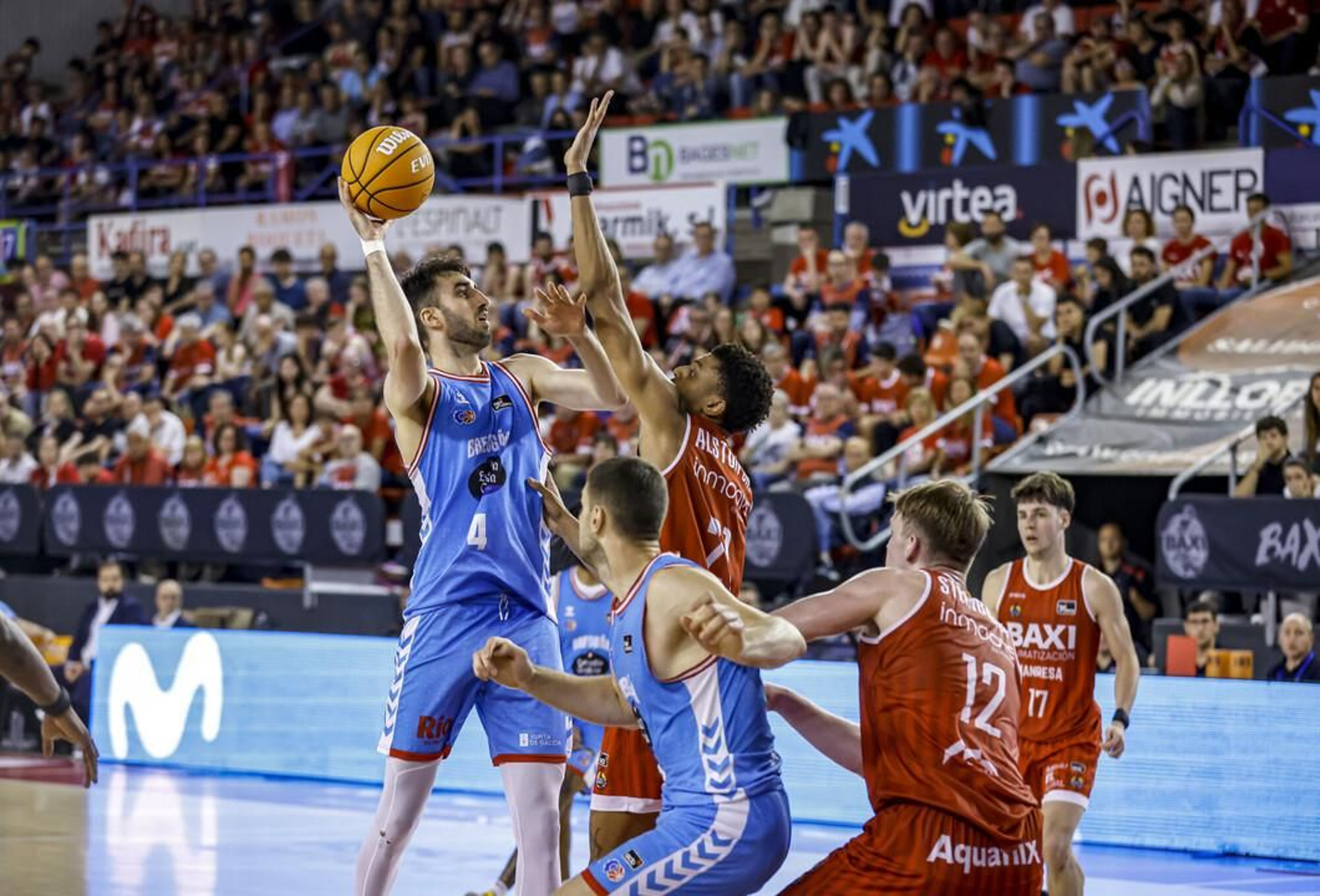 Mario Saint-Supéry brilla en el BAXI Manresa-Breogán