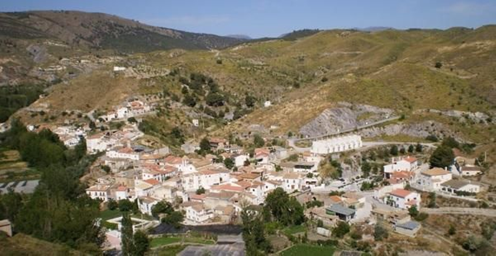 Alcóntar: es el octavo más rico con una renta de 13.927 euros por persona