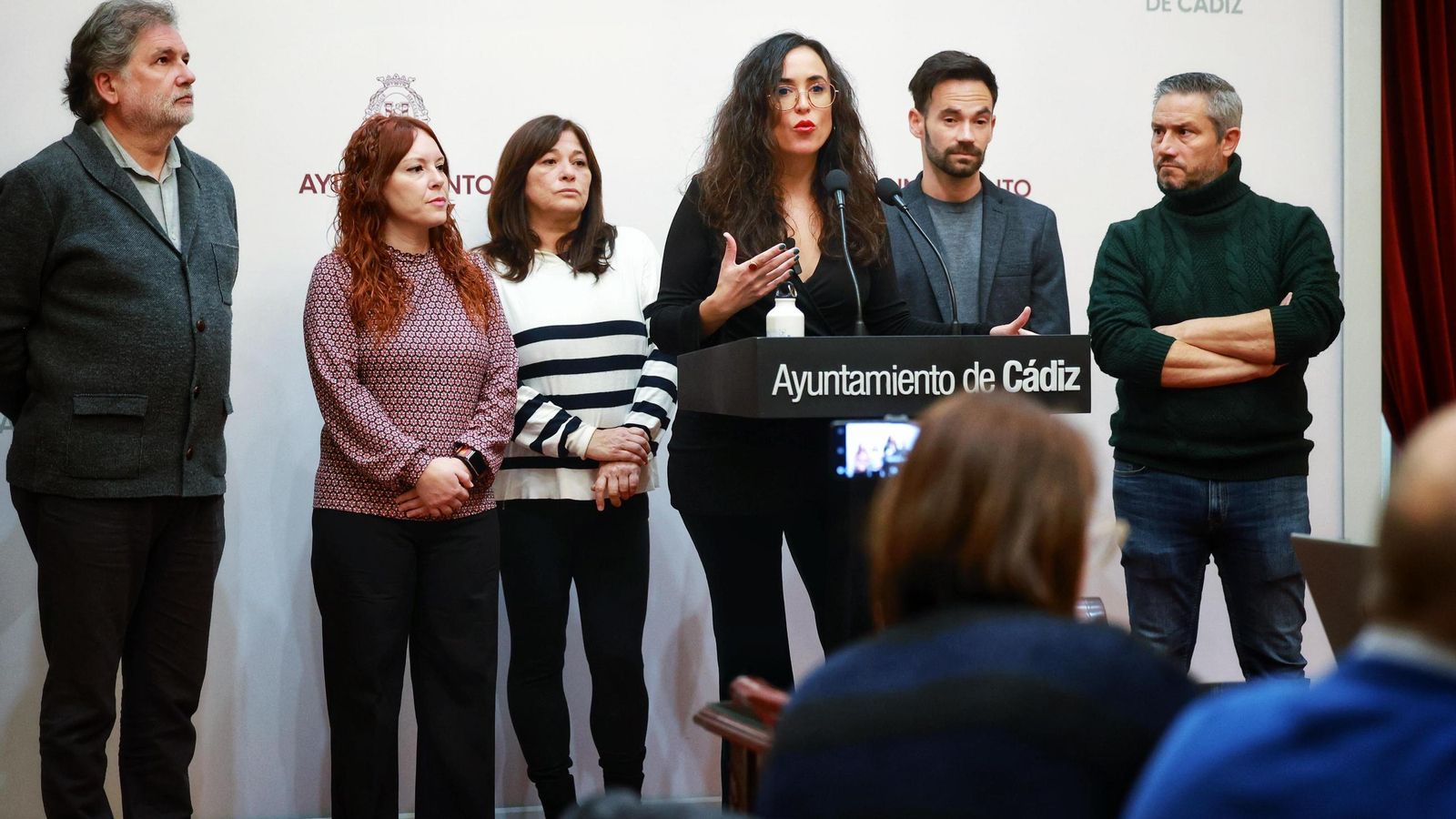 Lola Cazalilla durante la rueda de prensa de este martes por la mañana en la que anunció que dejaba su cargo de concejala
