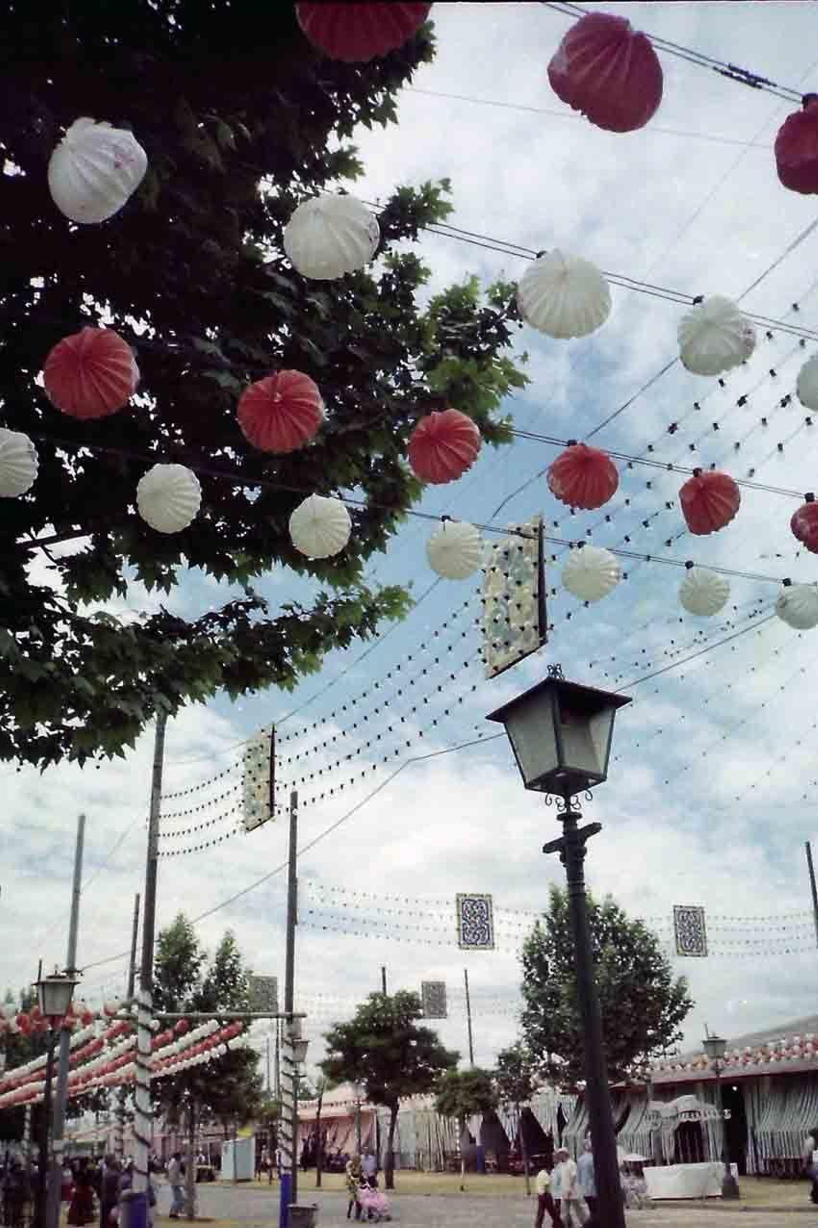 La Feria de los años 80, a color