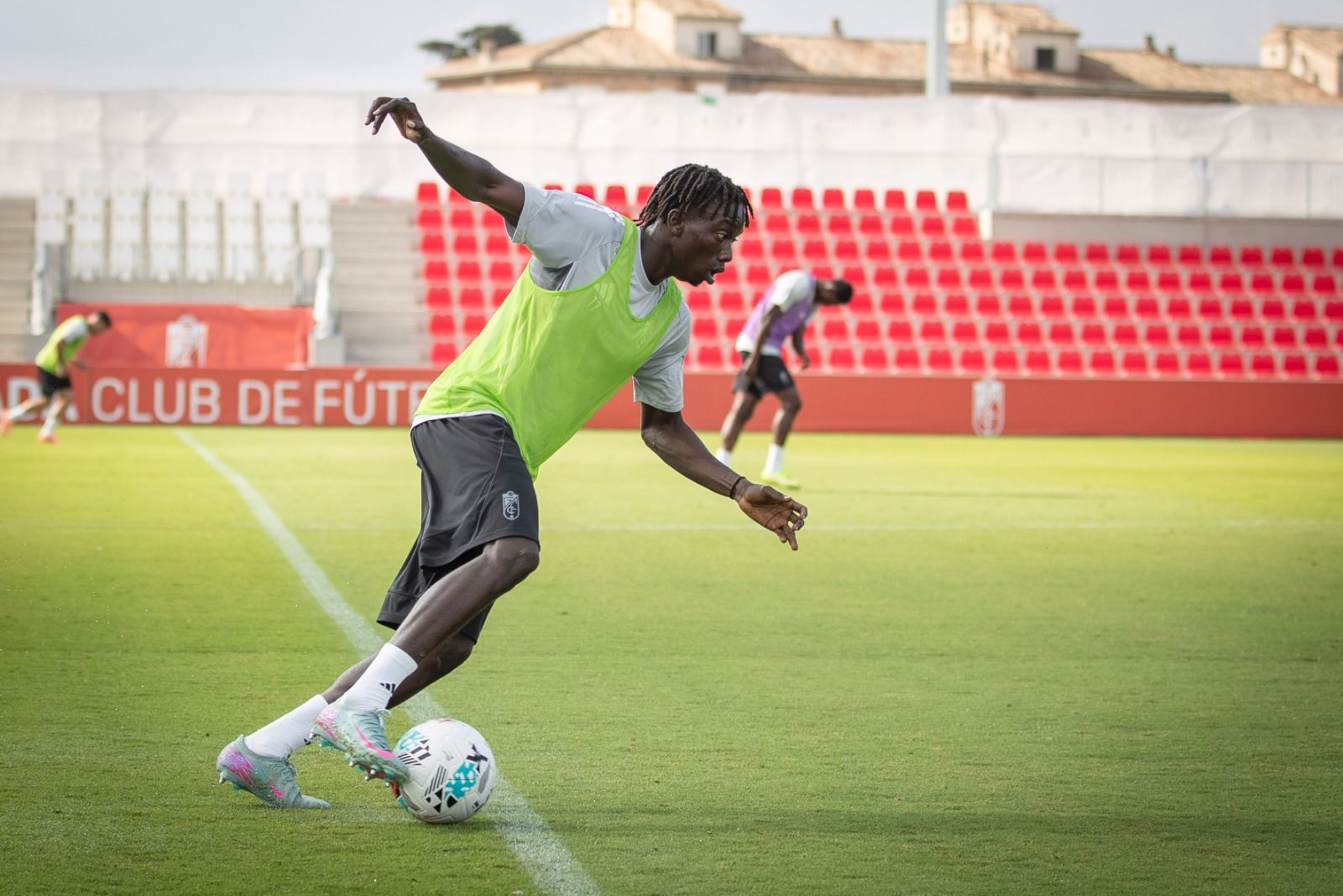 Las imágenes del entrenamiento del Granada CF