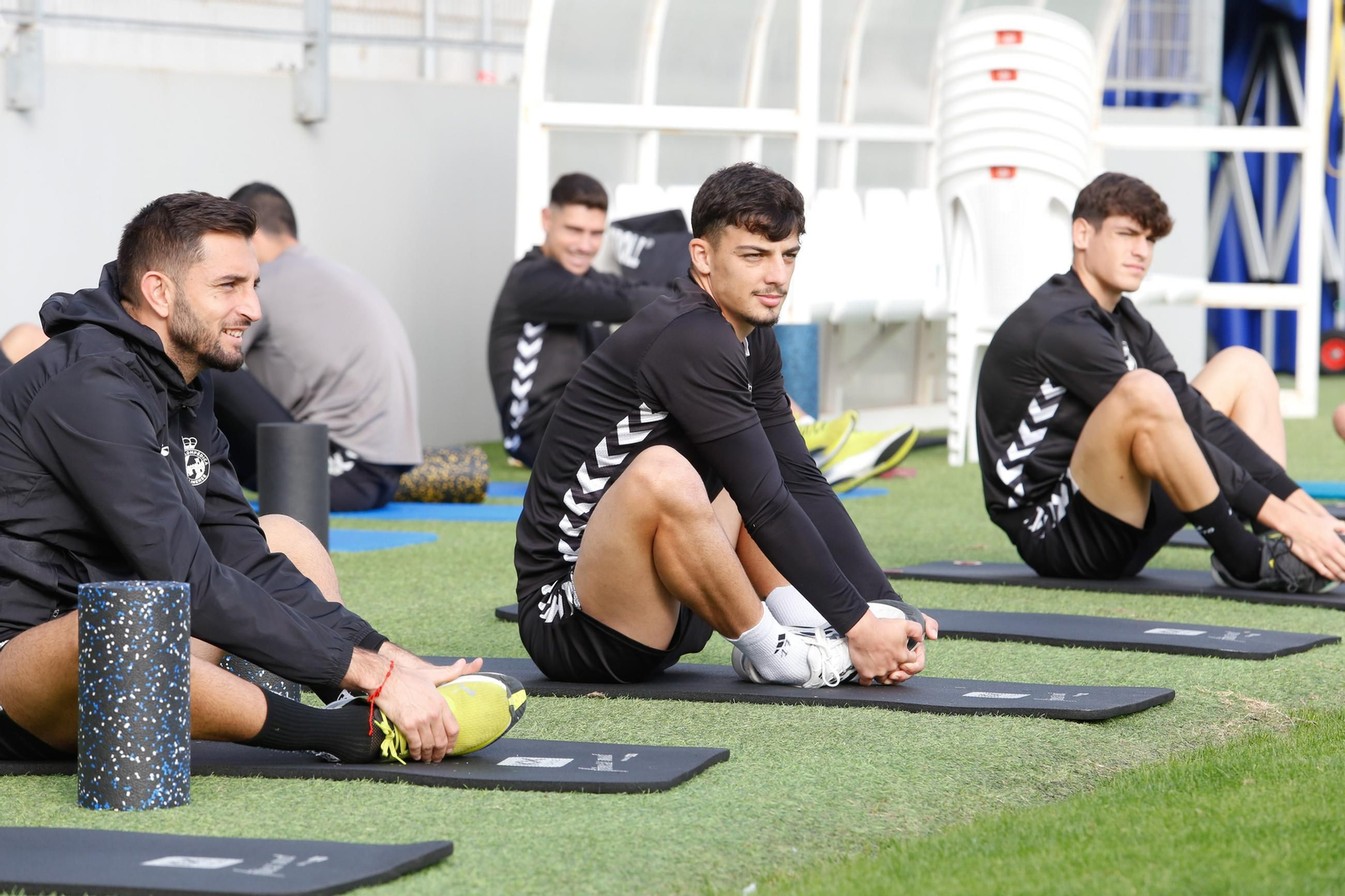 Las fotos del entrenamiento de la Balona previo al partido con el Villanovense