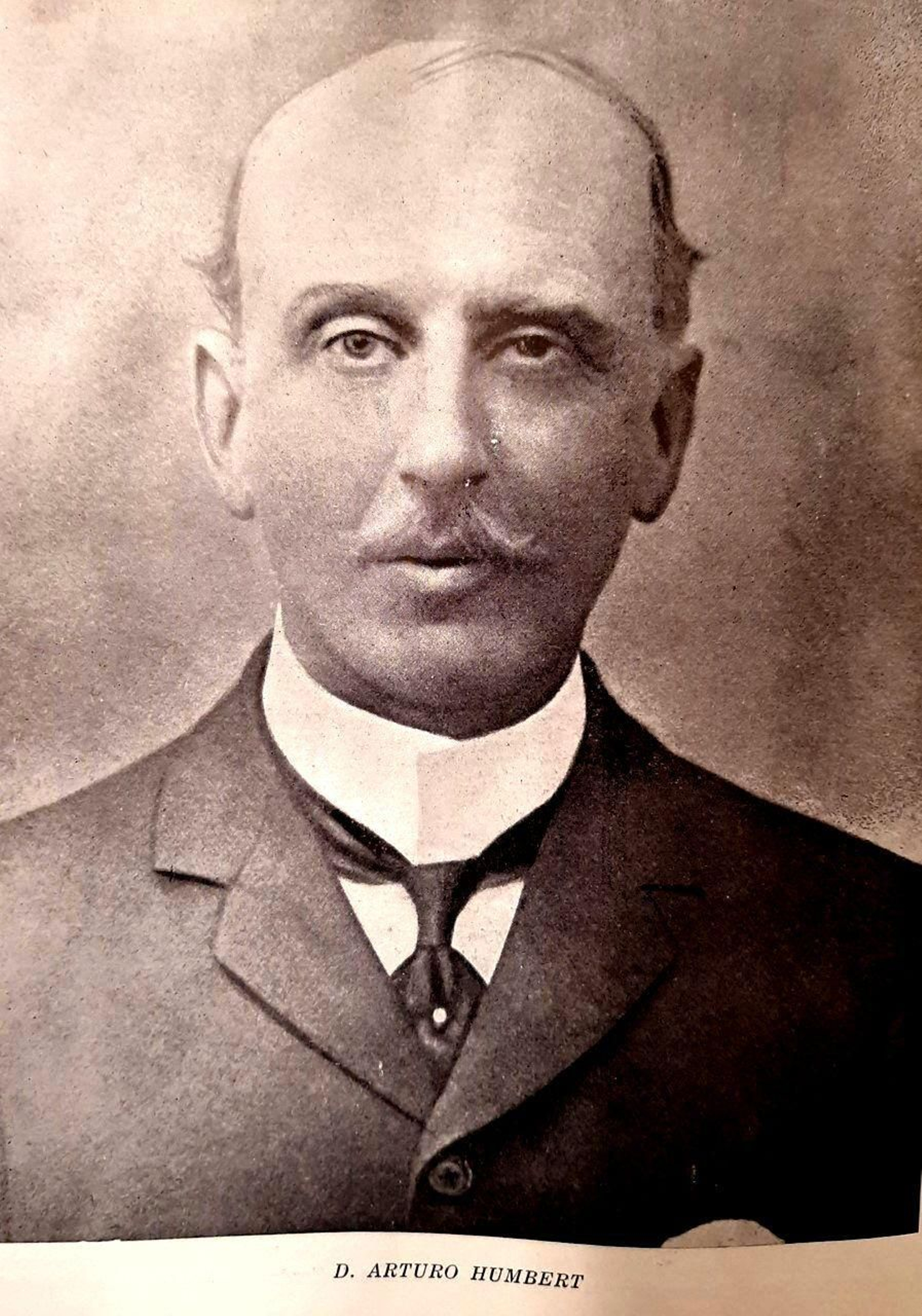 Retrato del bodeguero inglés Arthur Humbert.