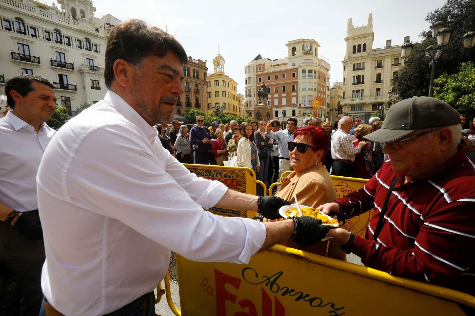 La Fiesta de las Fogueres de Sant Joan de Alicante en Córdoba, en imágenes
